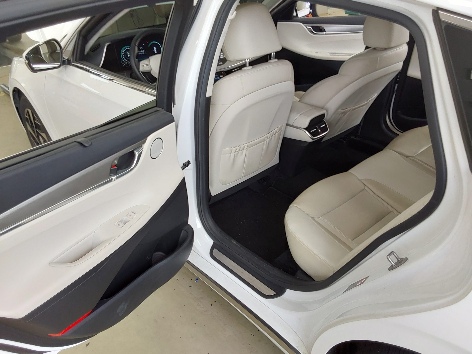 2023 - hyundai grandeur