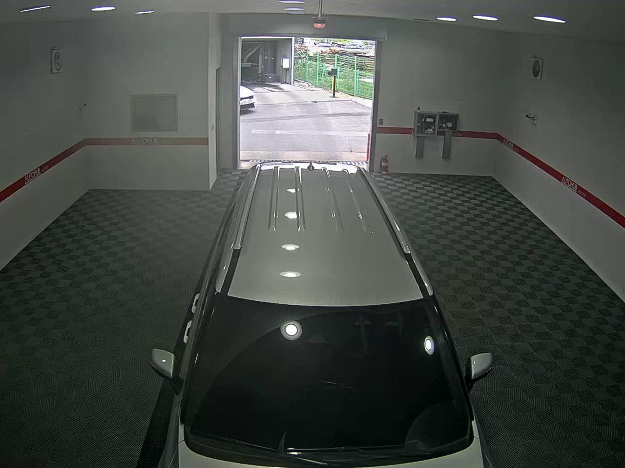 2021 - kia carnival