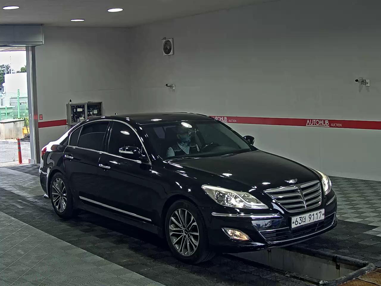 2012 - hyundai bh