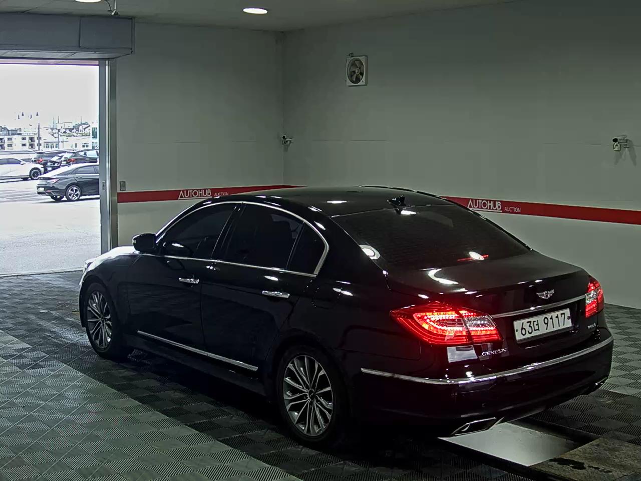 2012 - hyundai bh
