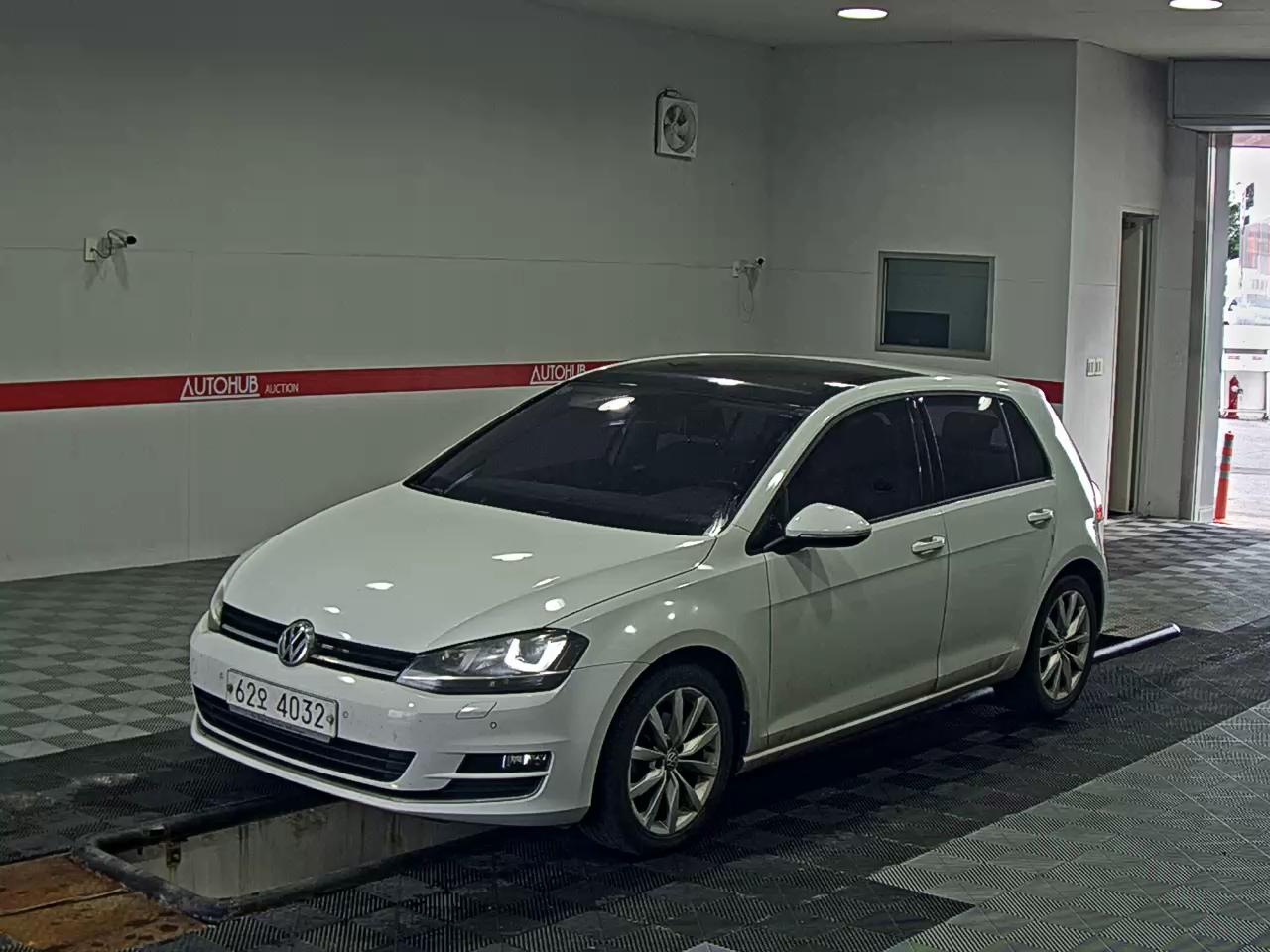 VOLKSWAGEN GOLF (7TH GEN) TDI
