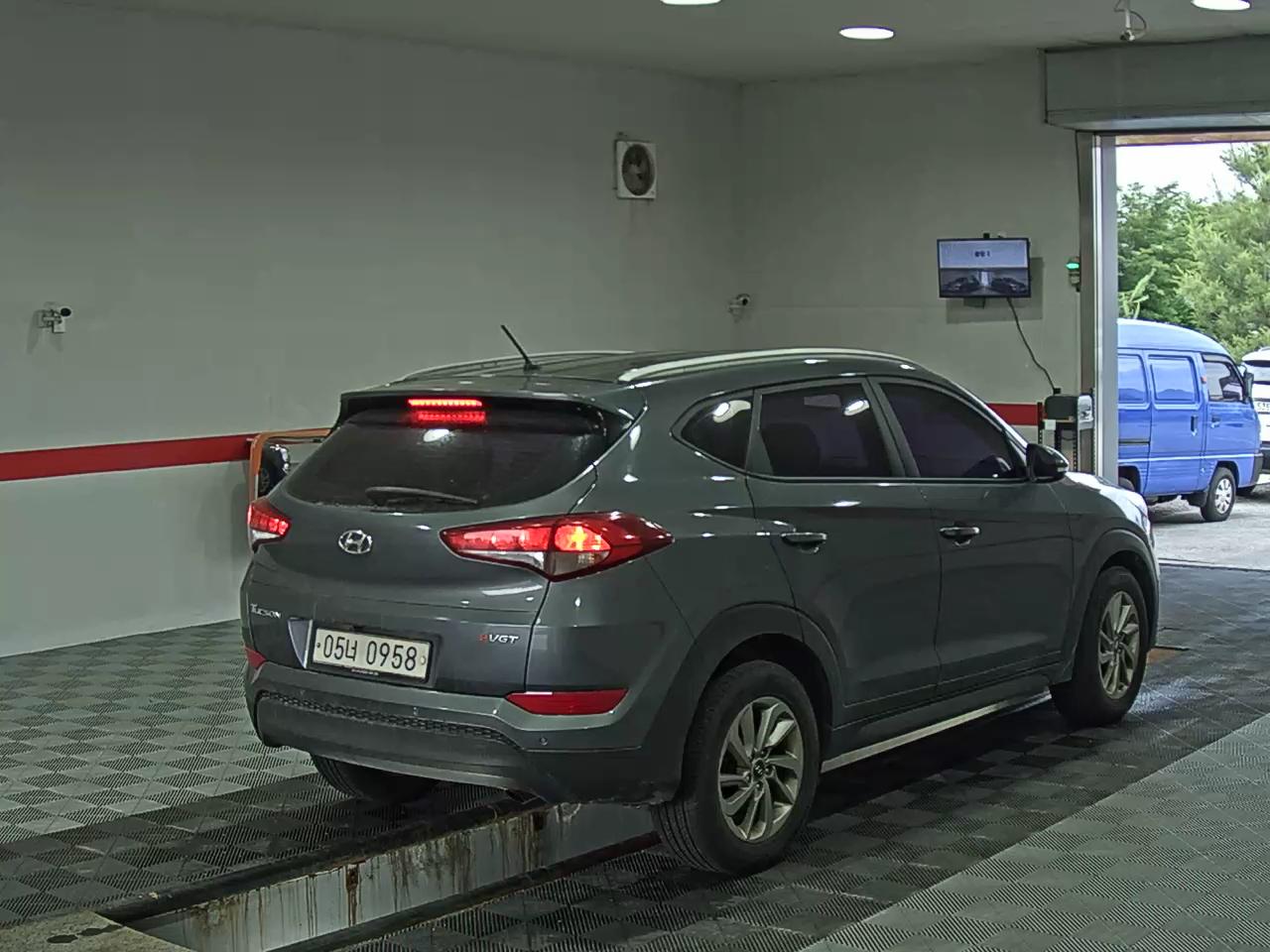 2016 - hyundai tucson