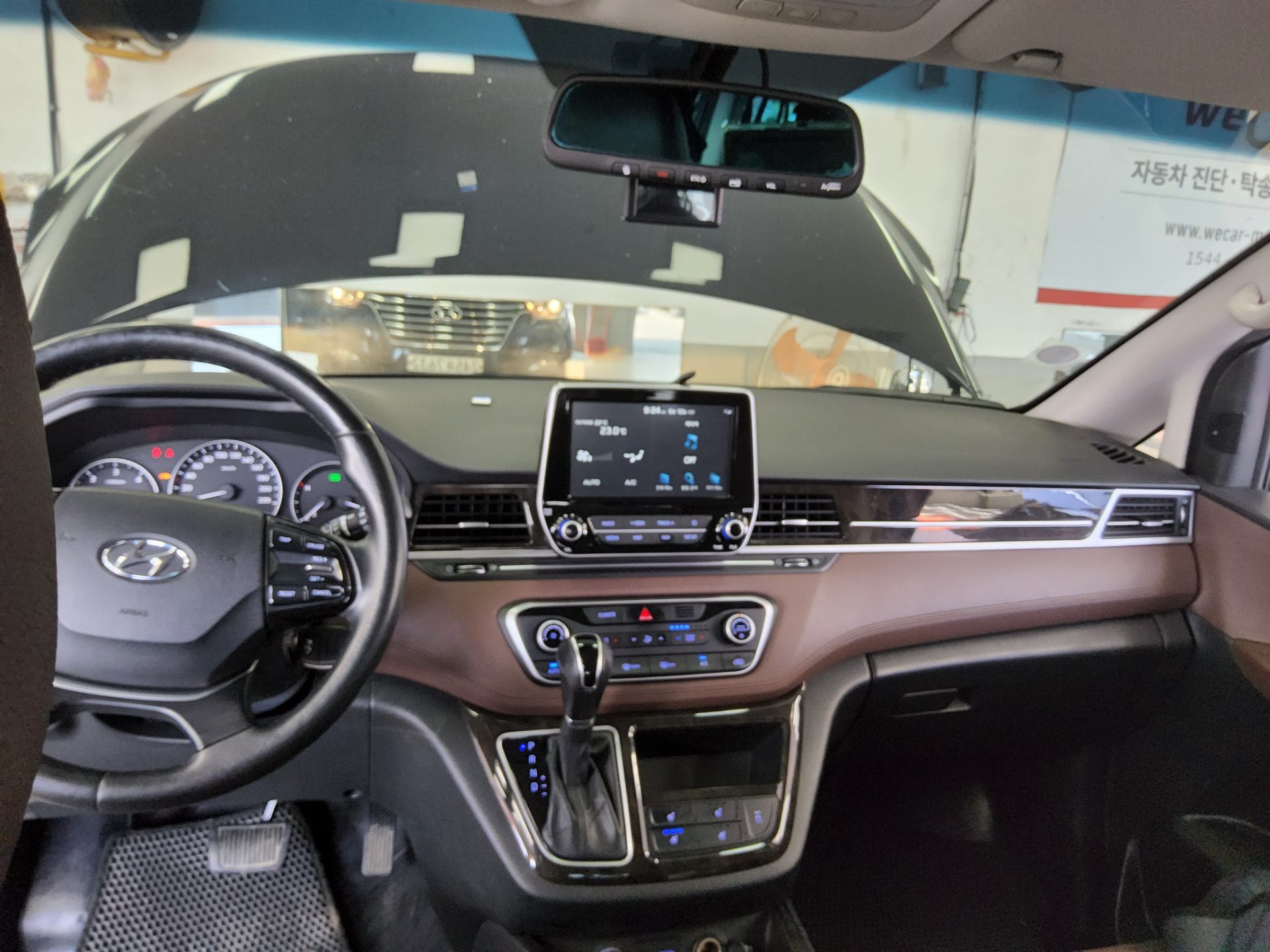 2020 - hyundai grand starex