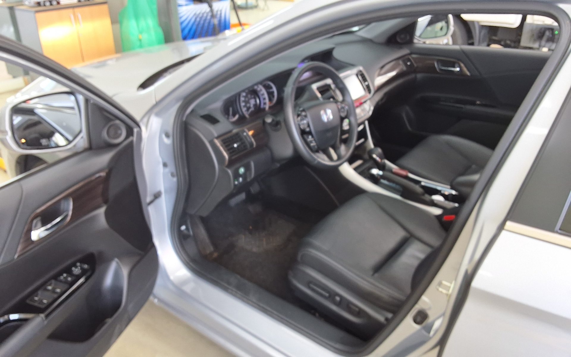 2017 - honda accord