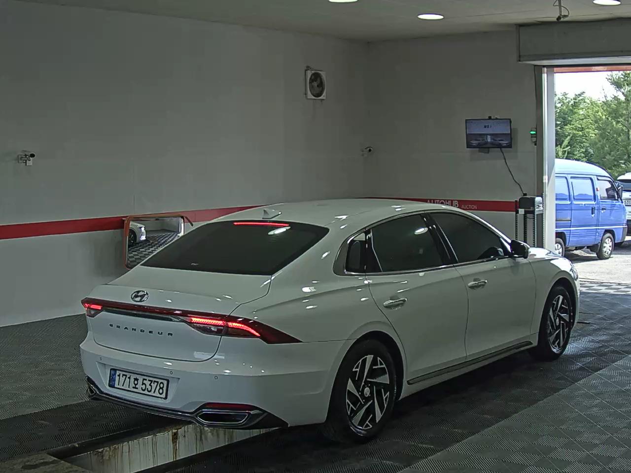 2023 - hyundai grandeur