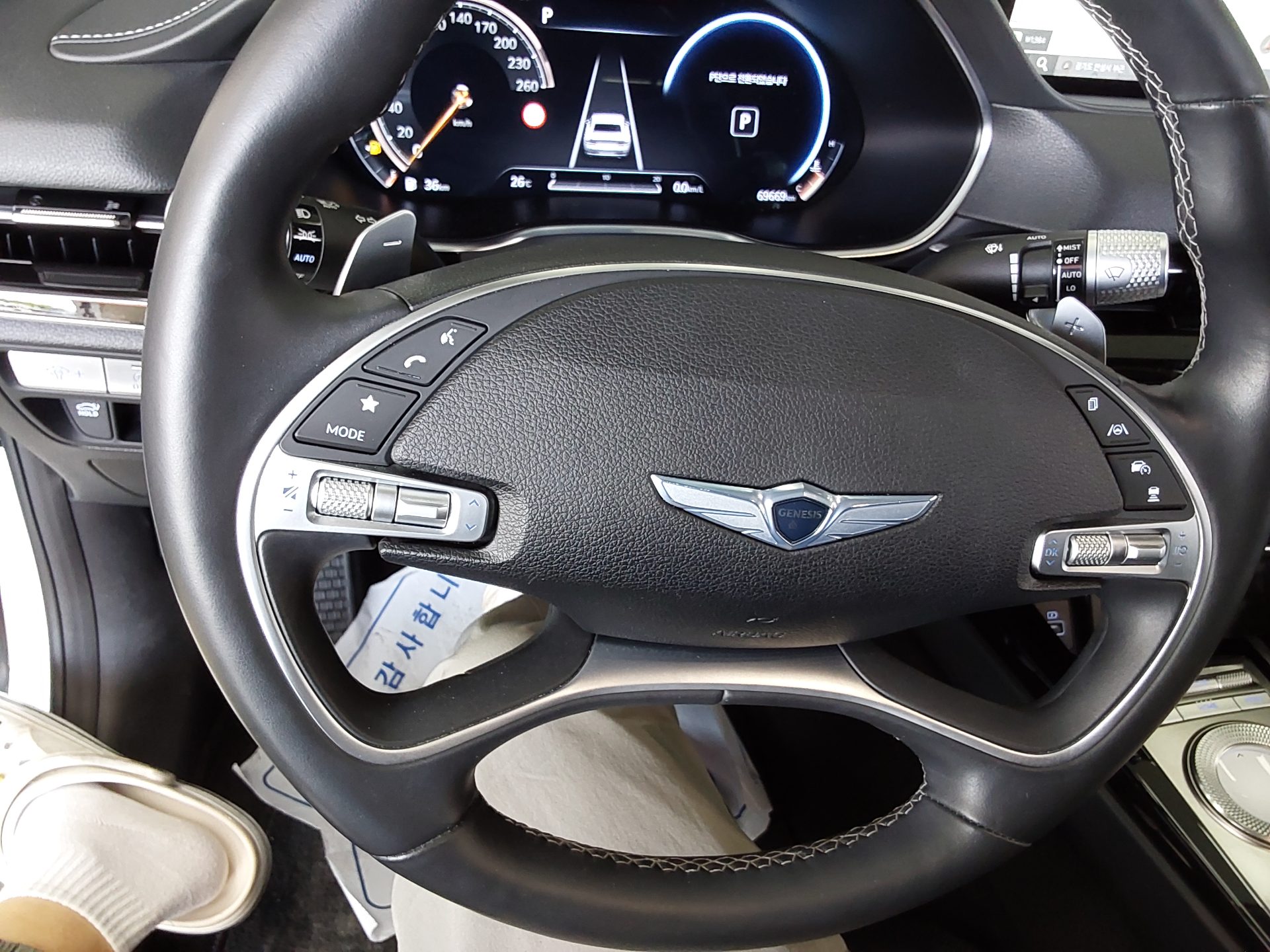 2022 - genesis g80