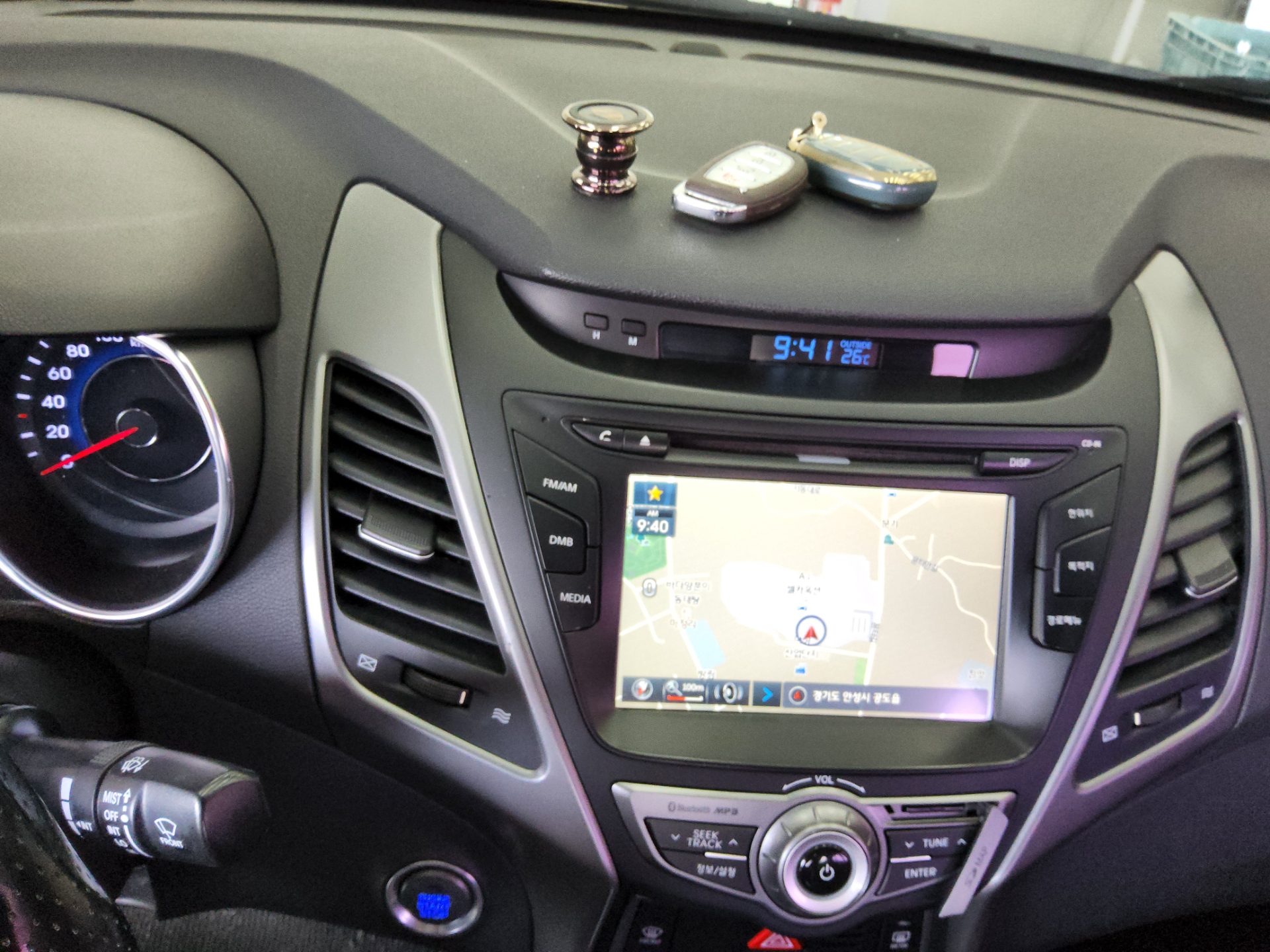 2015 - hyundai avante