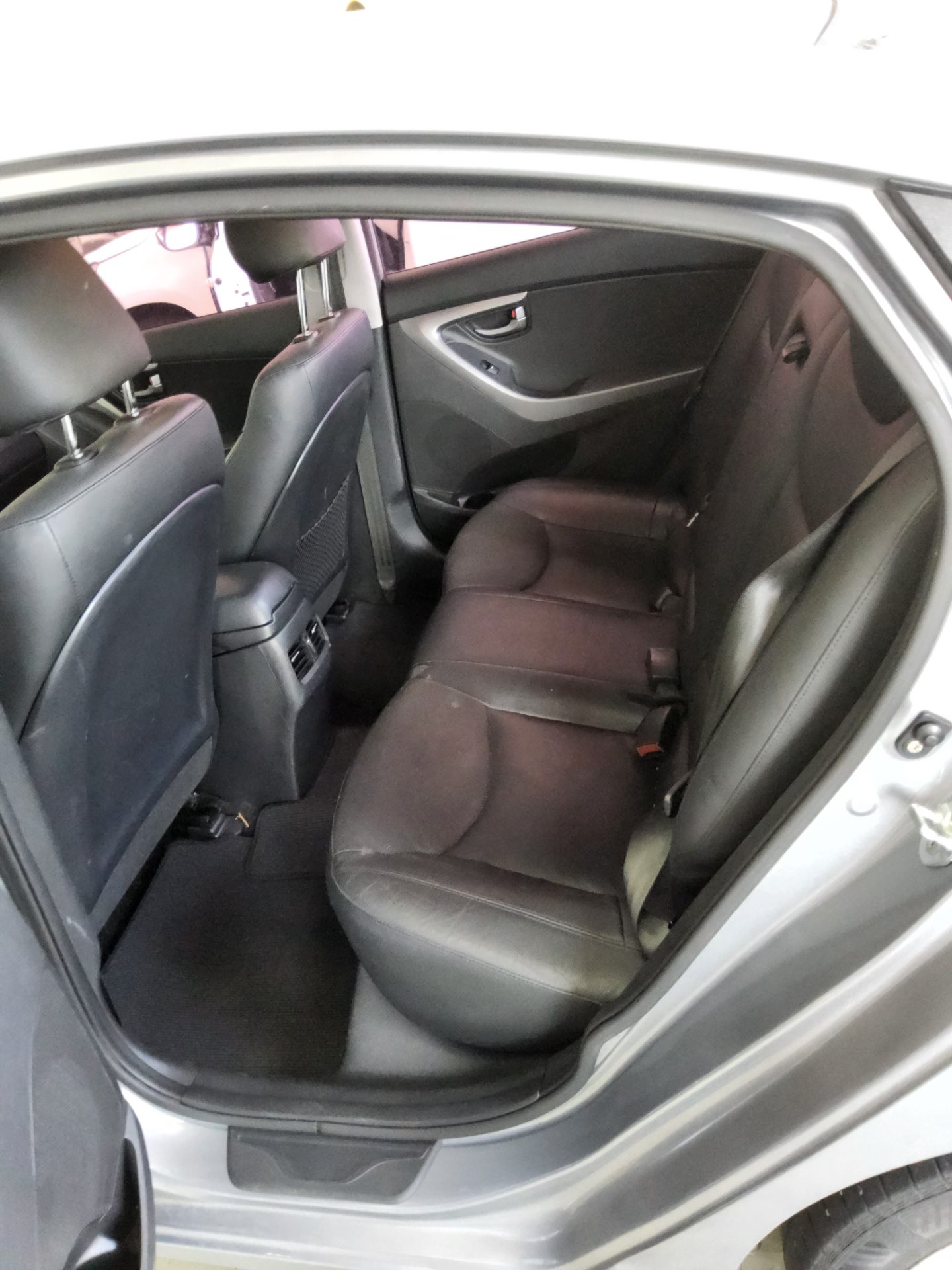 2015 - hyundai avante