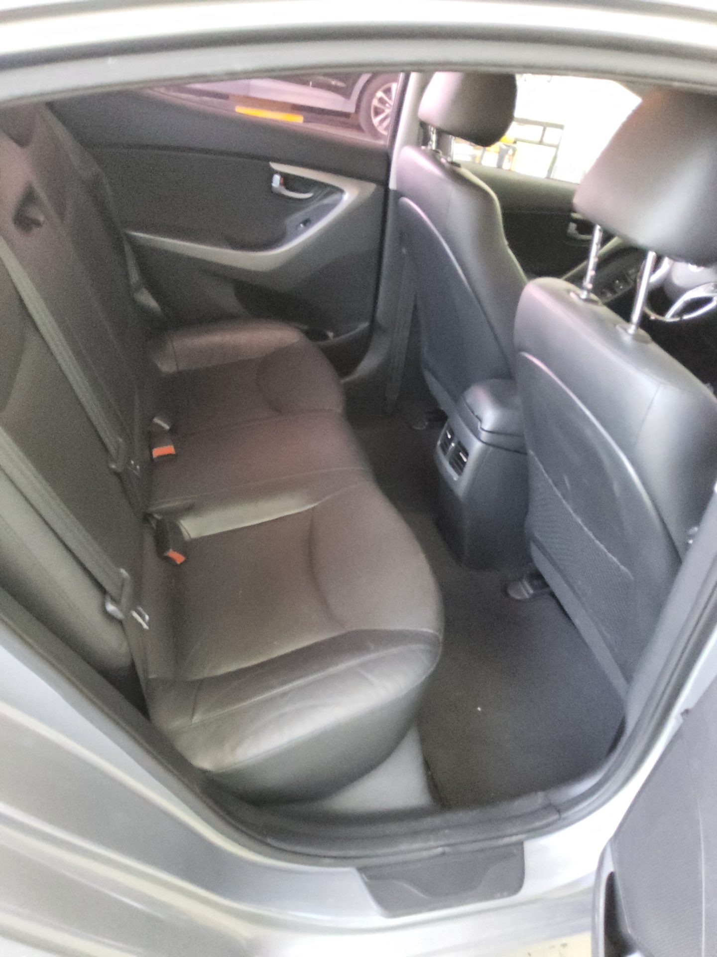 2015 - hyundai avante