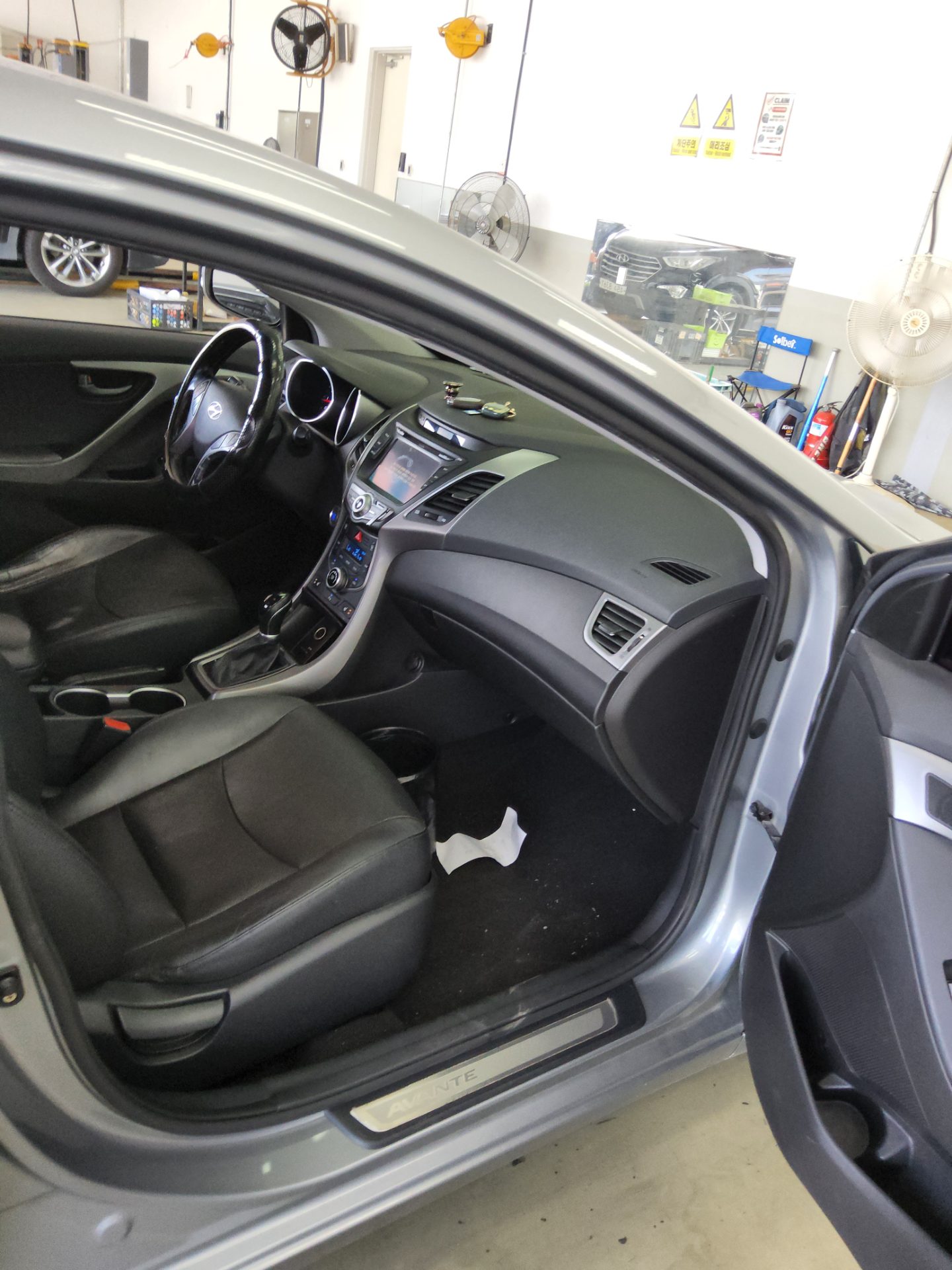 2015 - hyundai avante