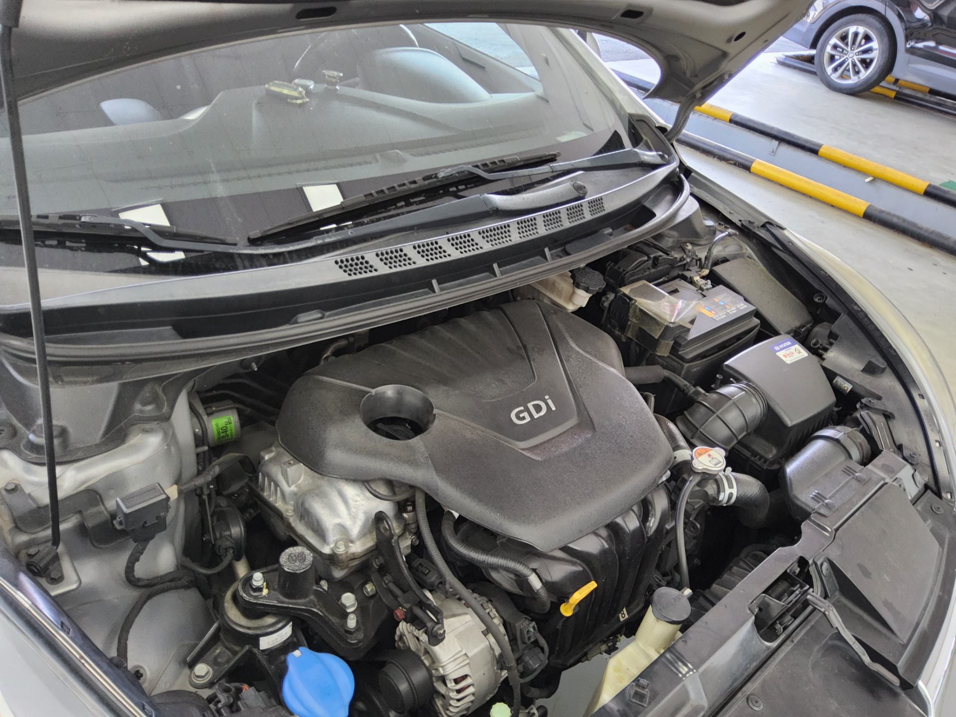 2015 - hyundai avante
