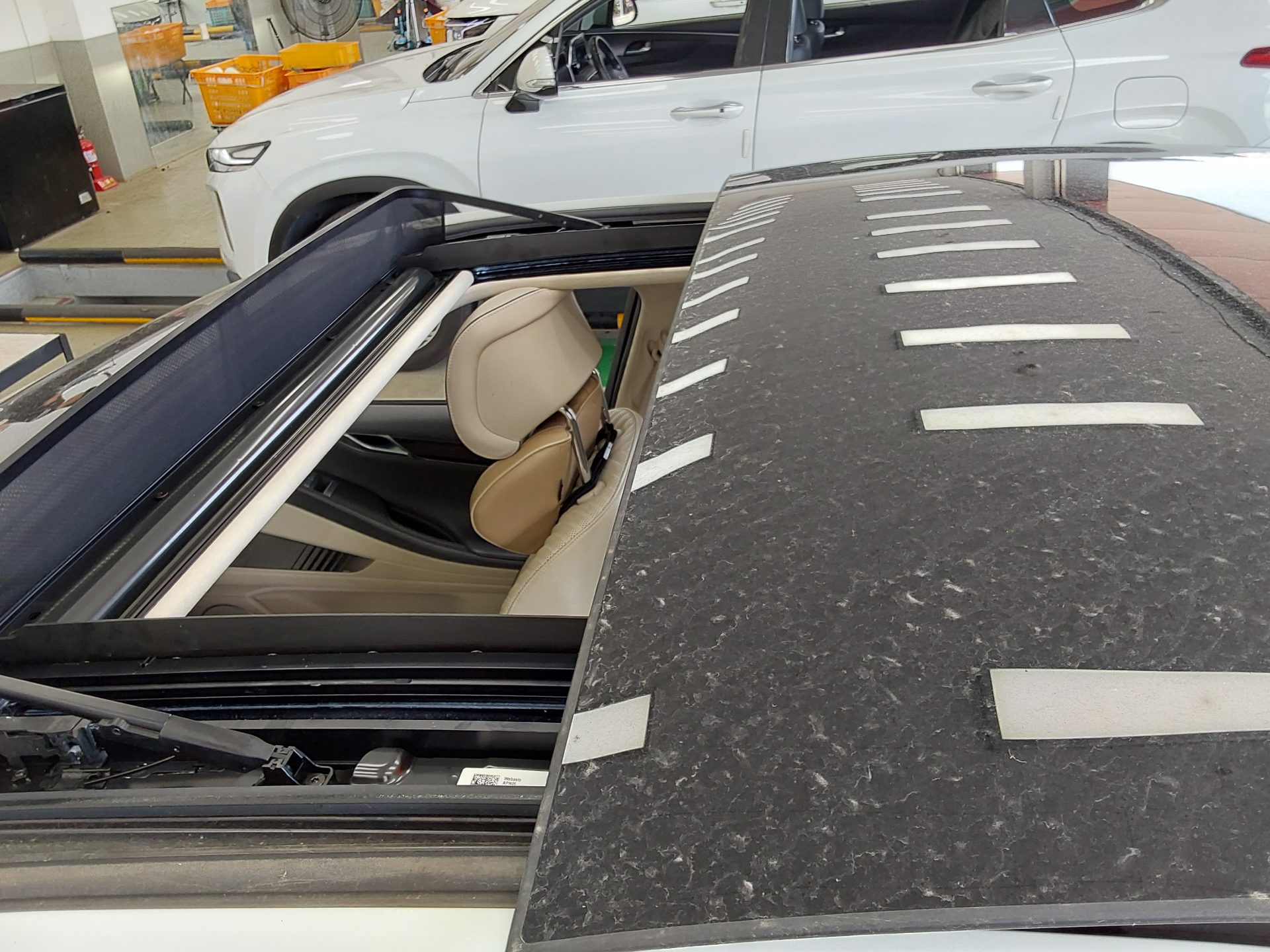2022 - genesis g80