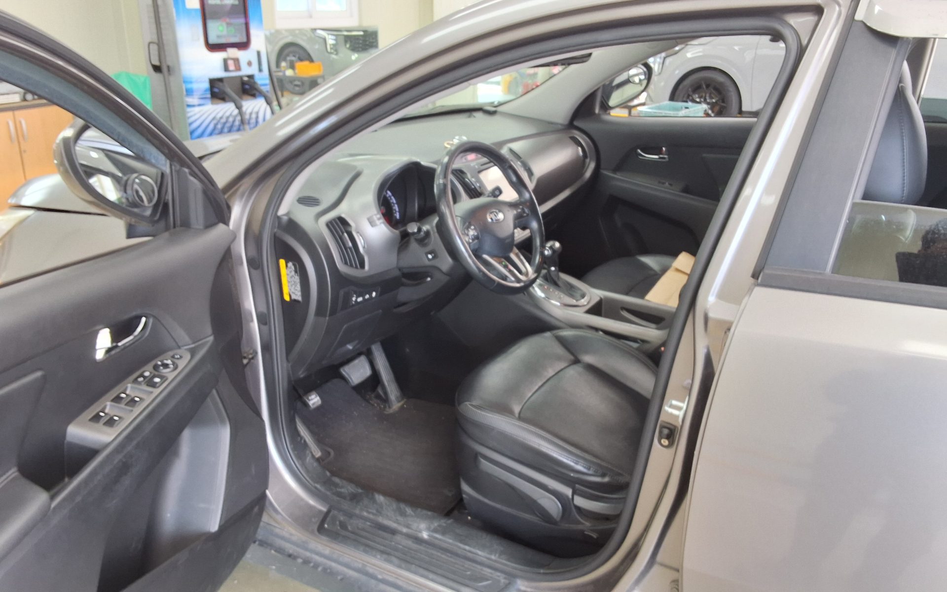 2014 - kia sportage