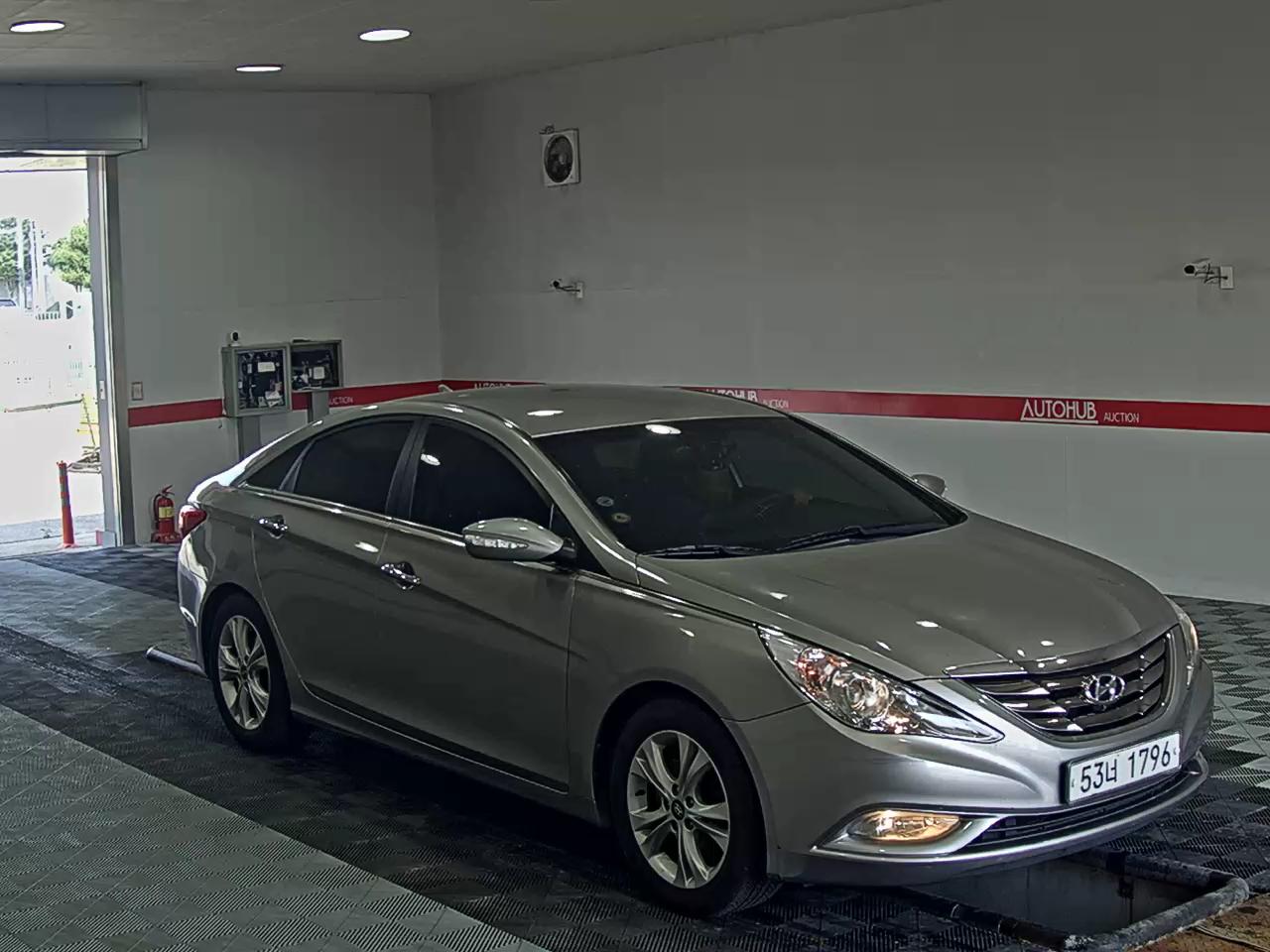 2011 - hyundai sonata