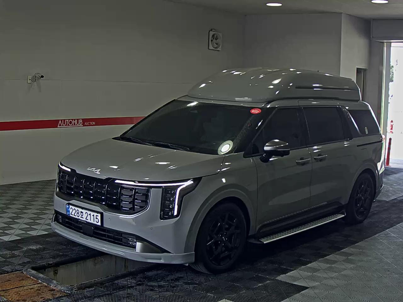 2025 - kia carnival