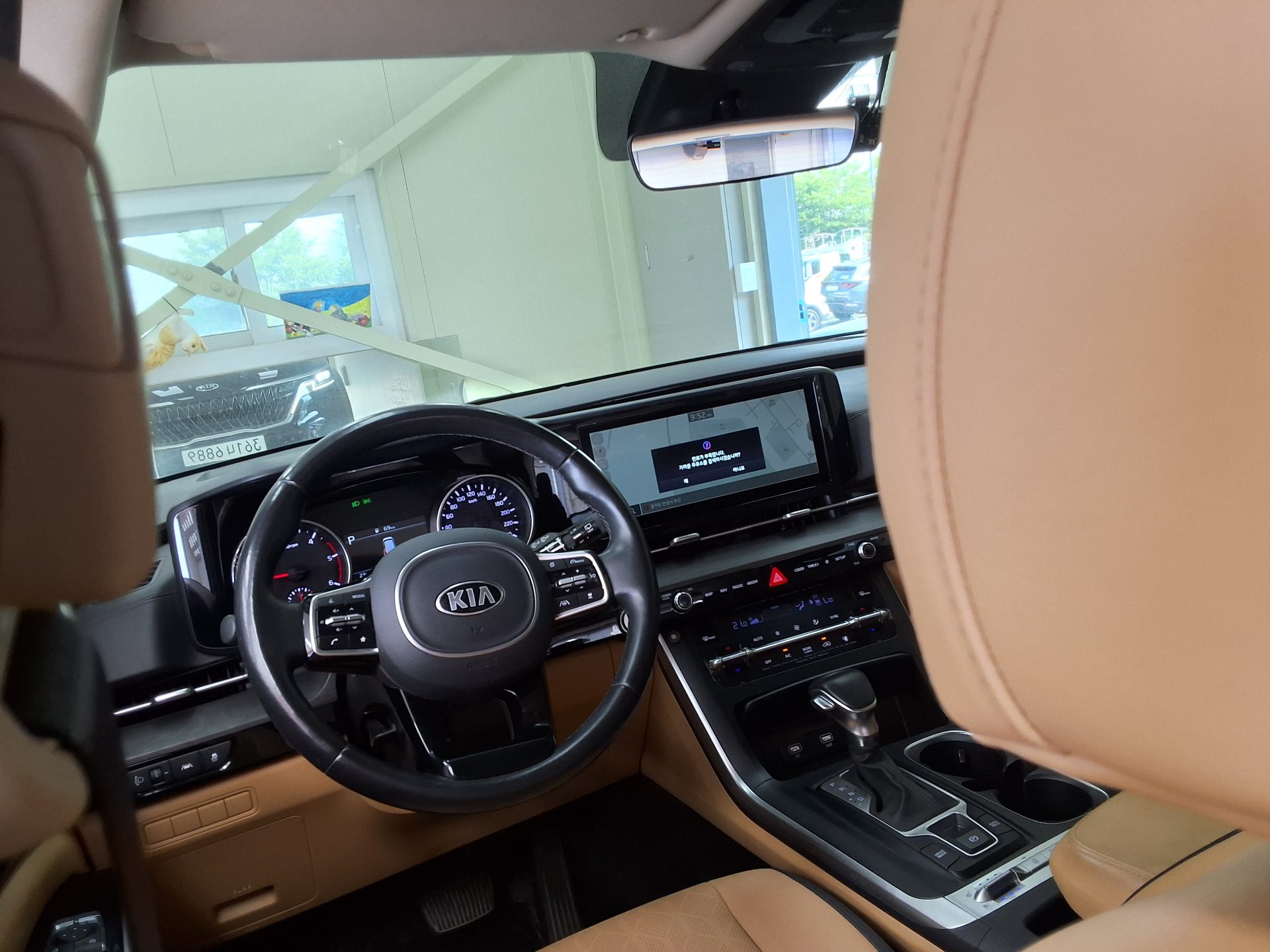 2021 - kia carnival