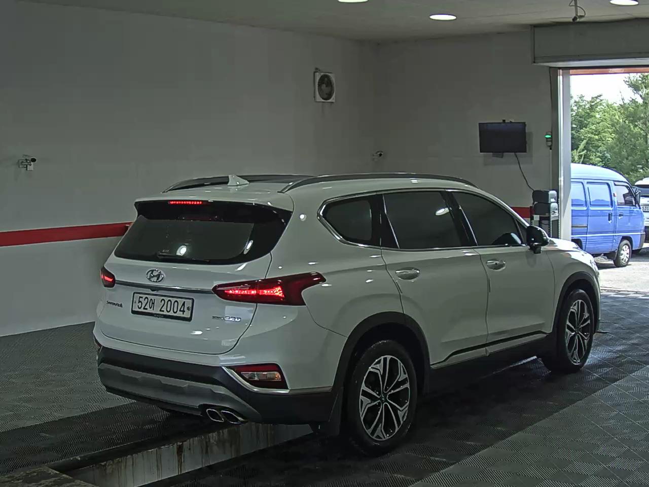 2019 - hyundai santa fe