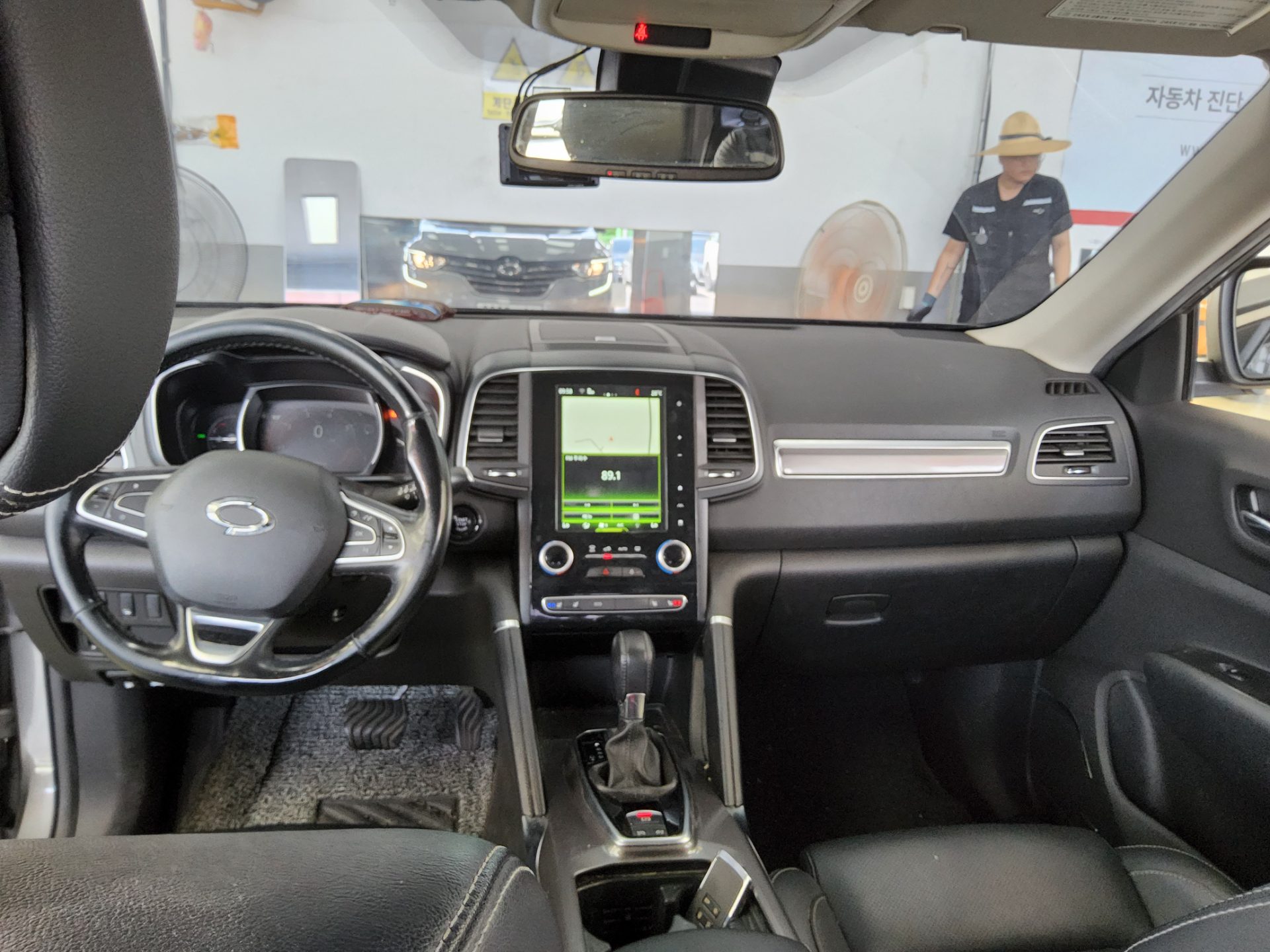 2018 - renault qm6