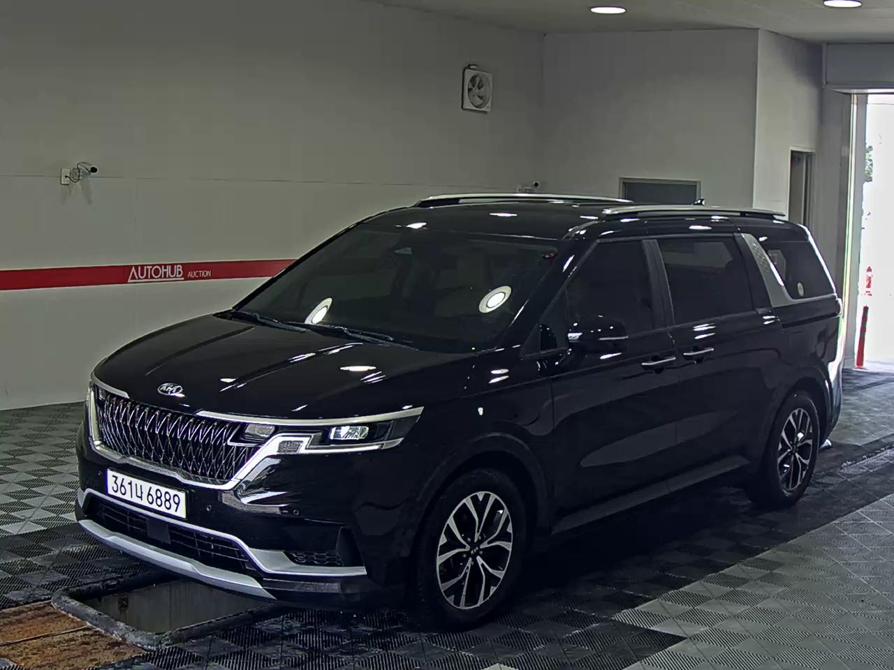 2021 - kia carnival