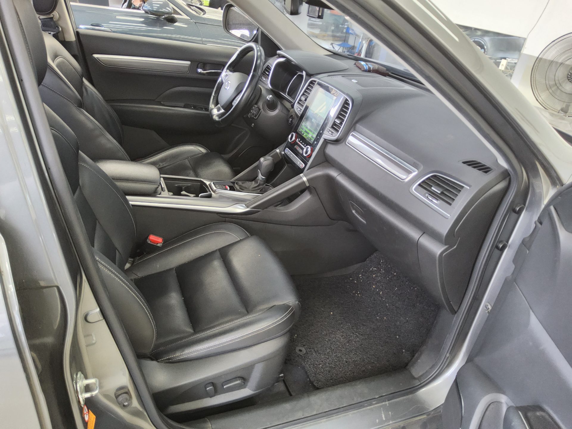 2018 - renault qm6