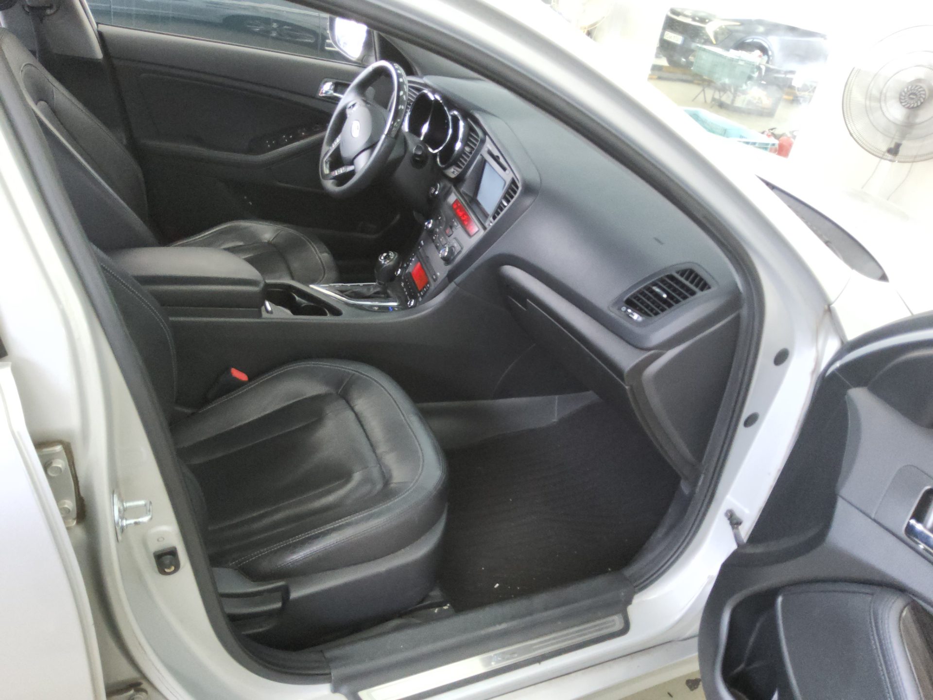 2011 - kia k5