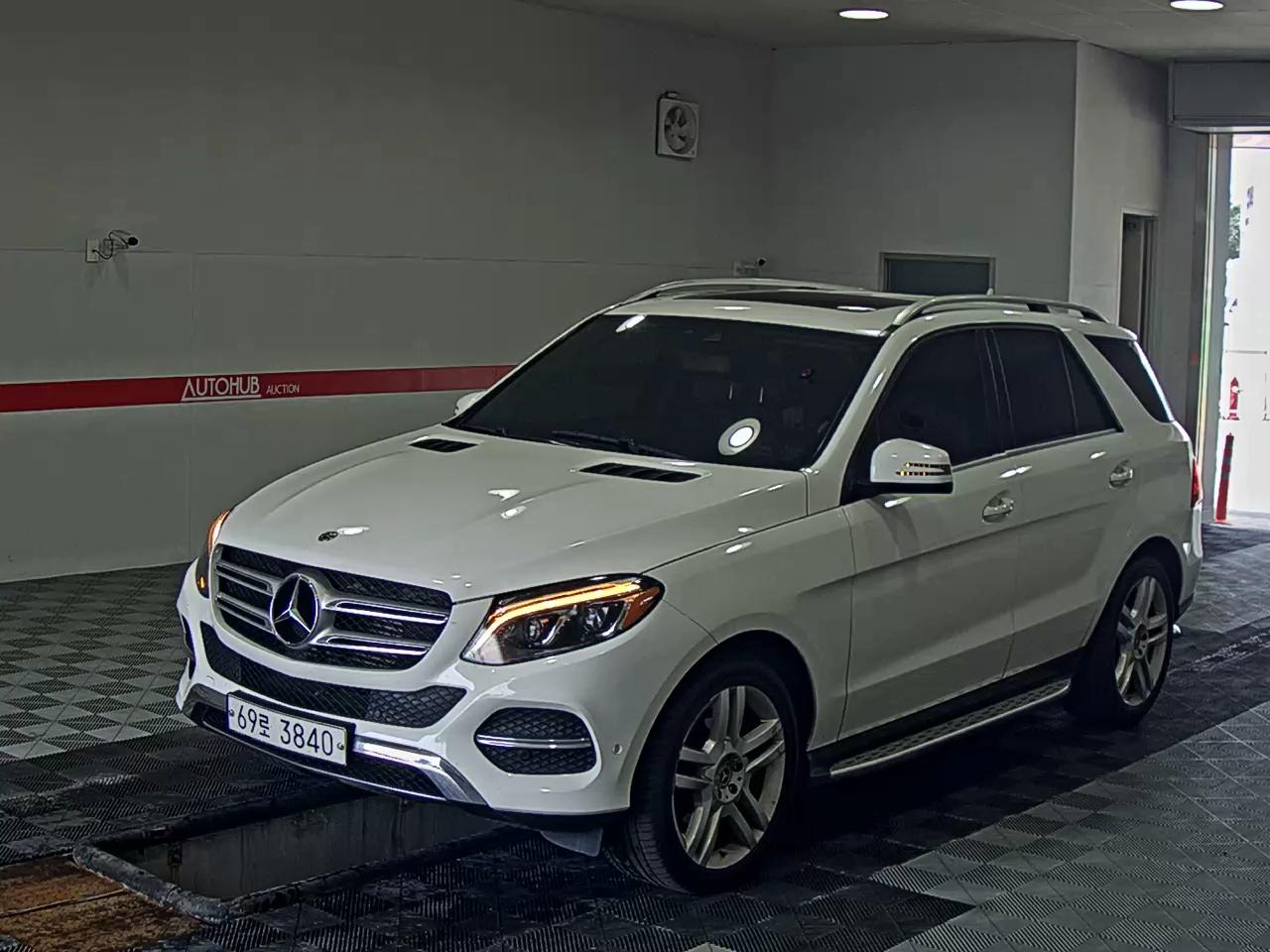 2018 - mercedes-benz gle350 d