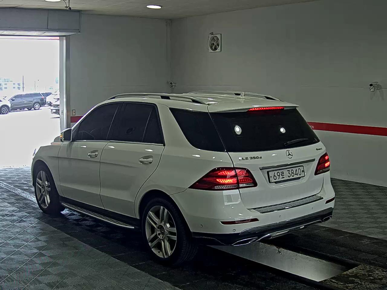 2018 - mercedes-benz gle350 d