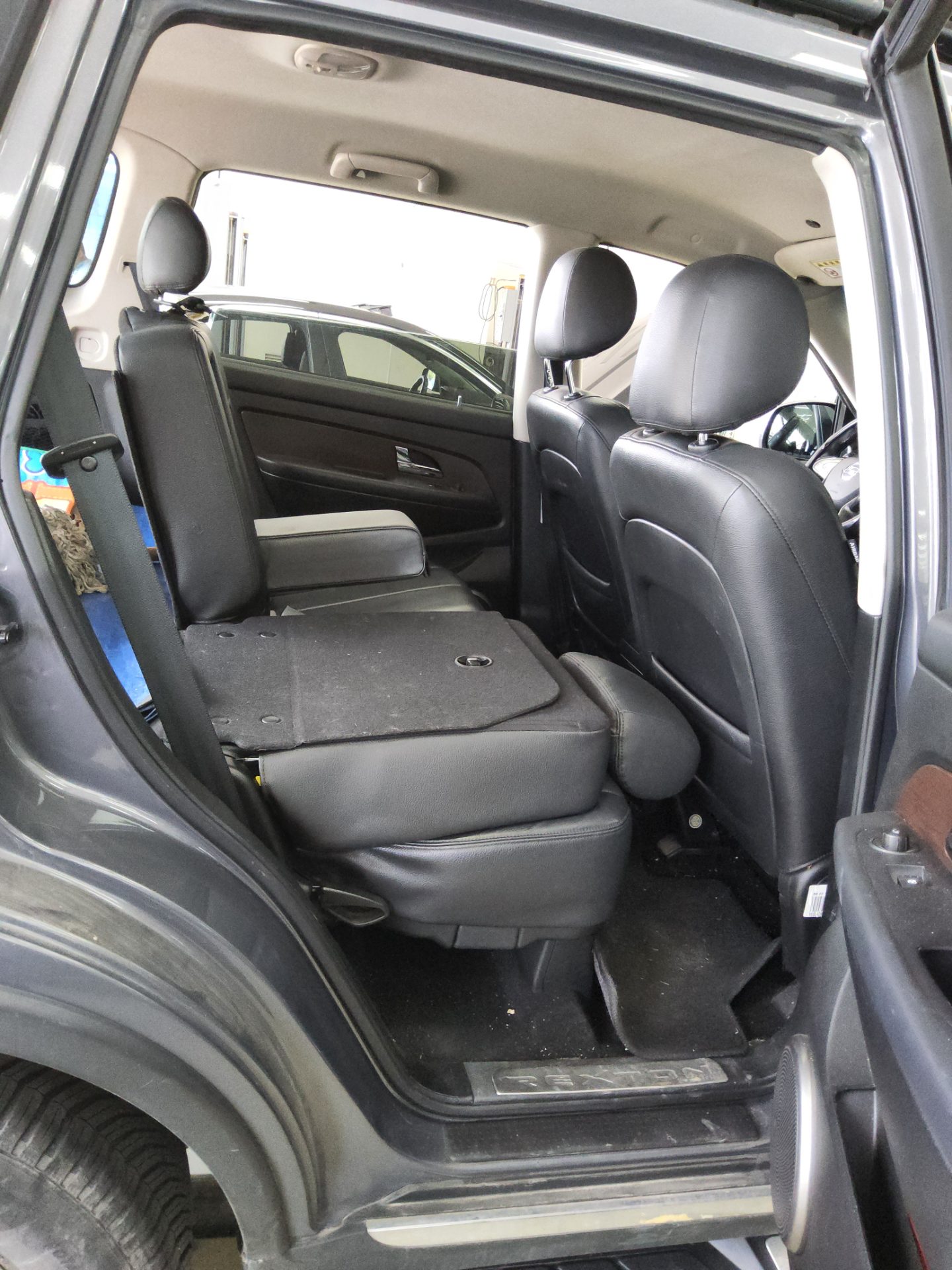2015 - ssangyong rexton