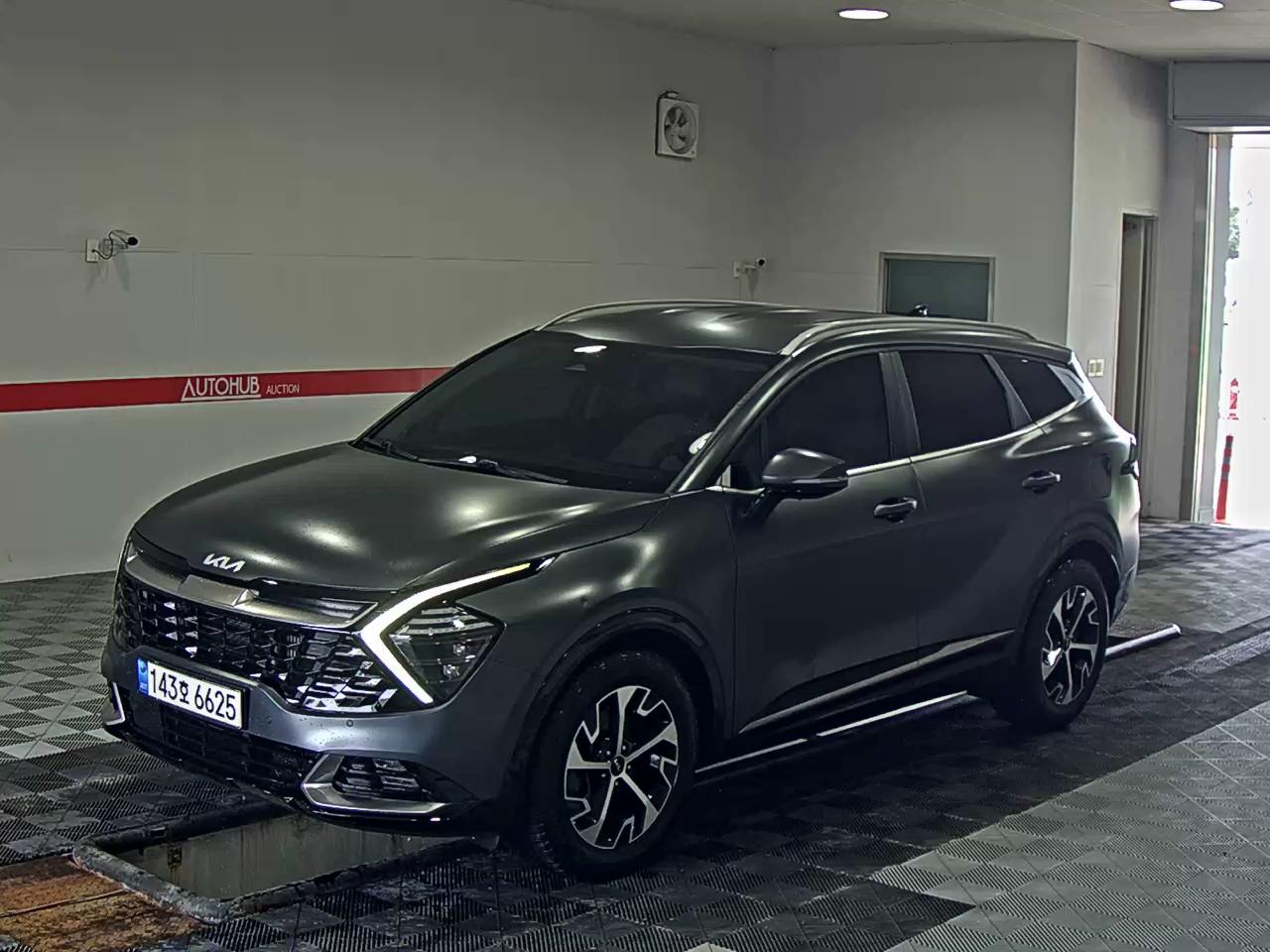 2022 - kia sportage
