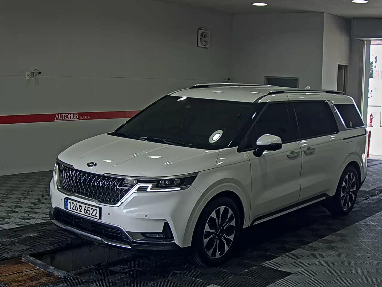 KIA CARNIVAL (KA4)