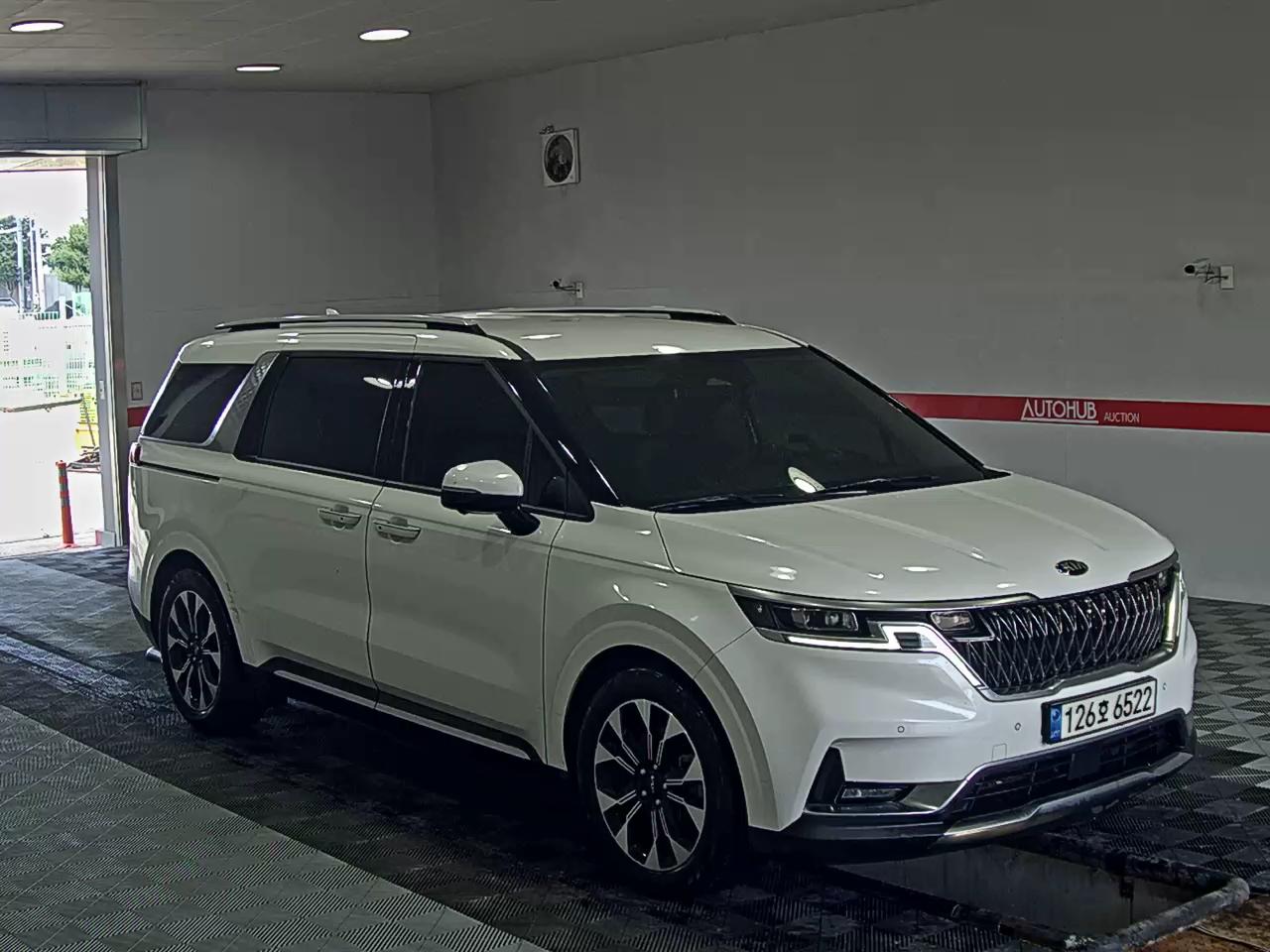 2021 - kia carnival