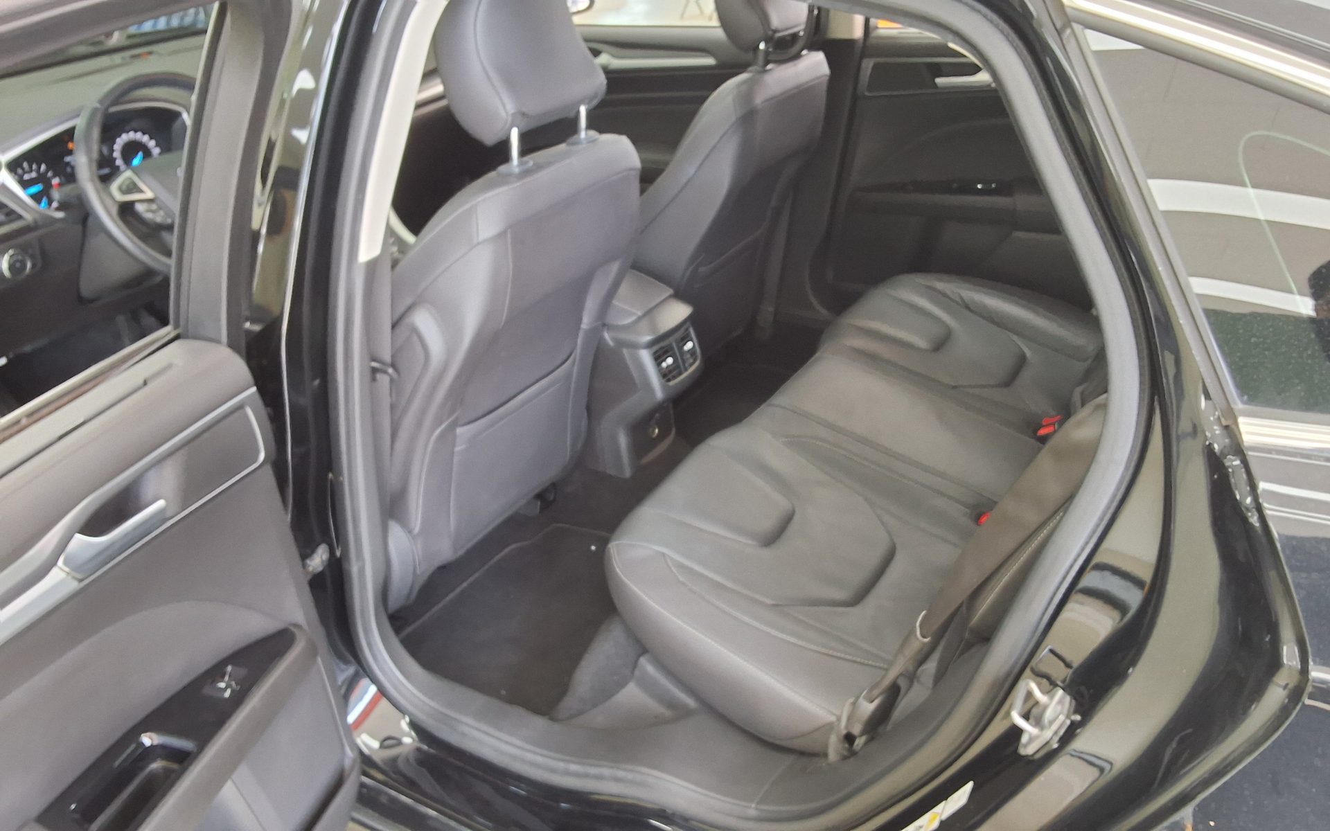2015 - ford mondeo