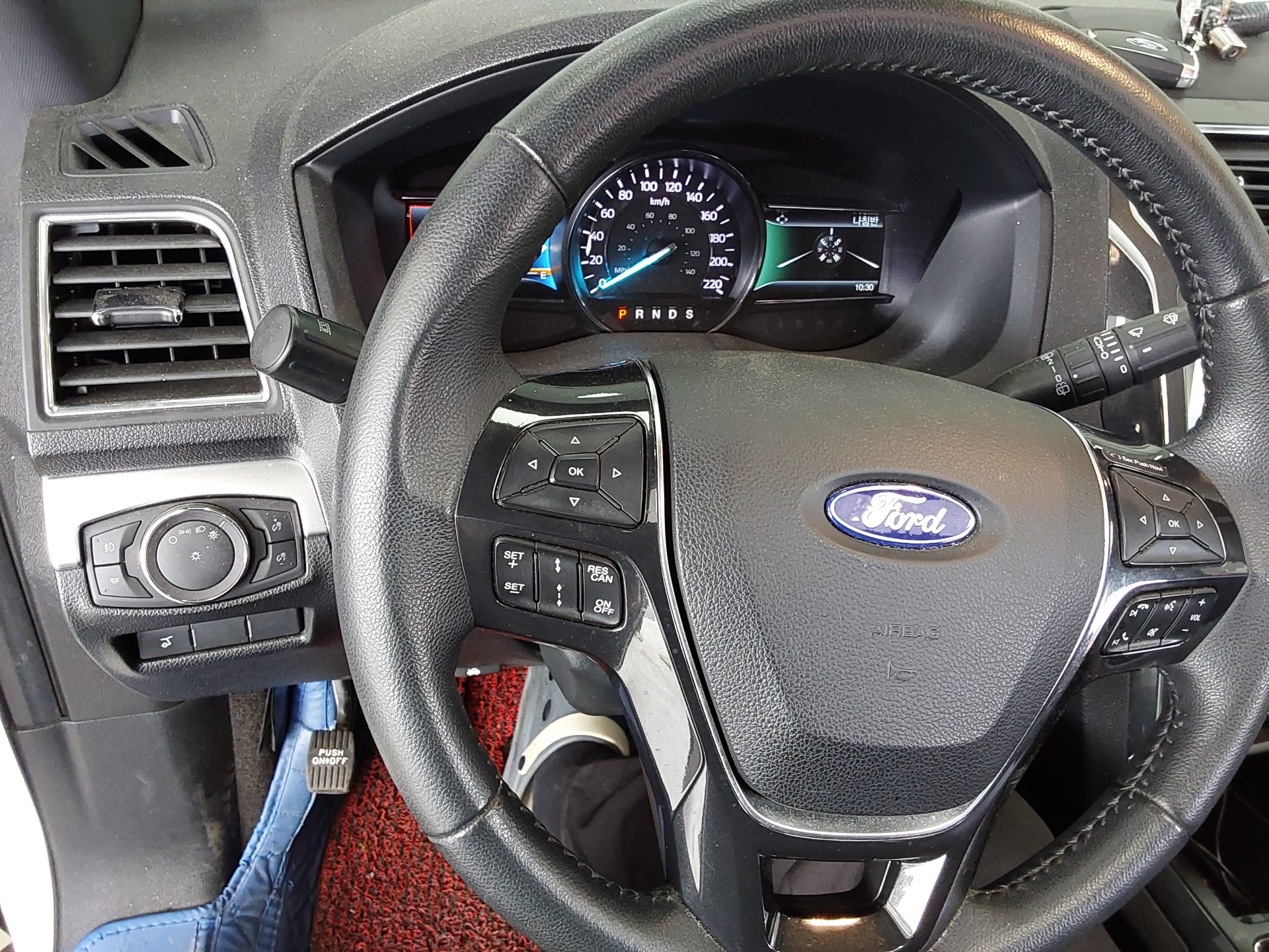 2018 - ford explorer