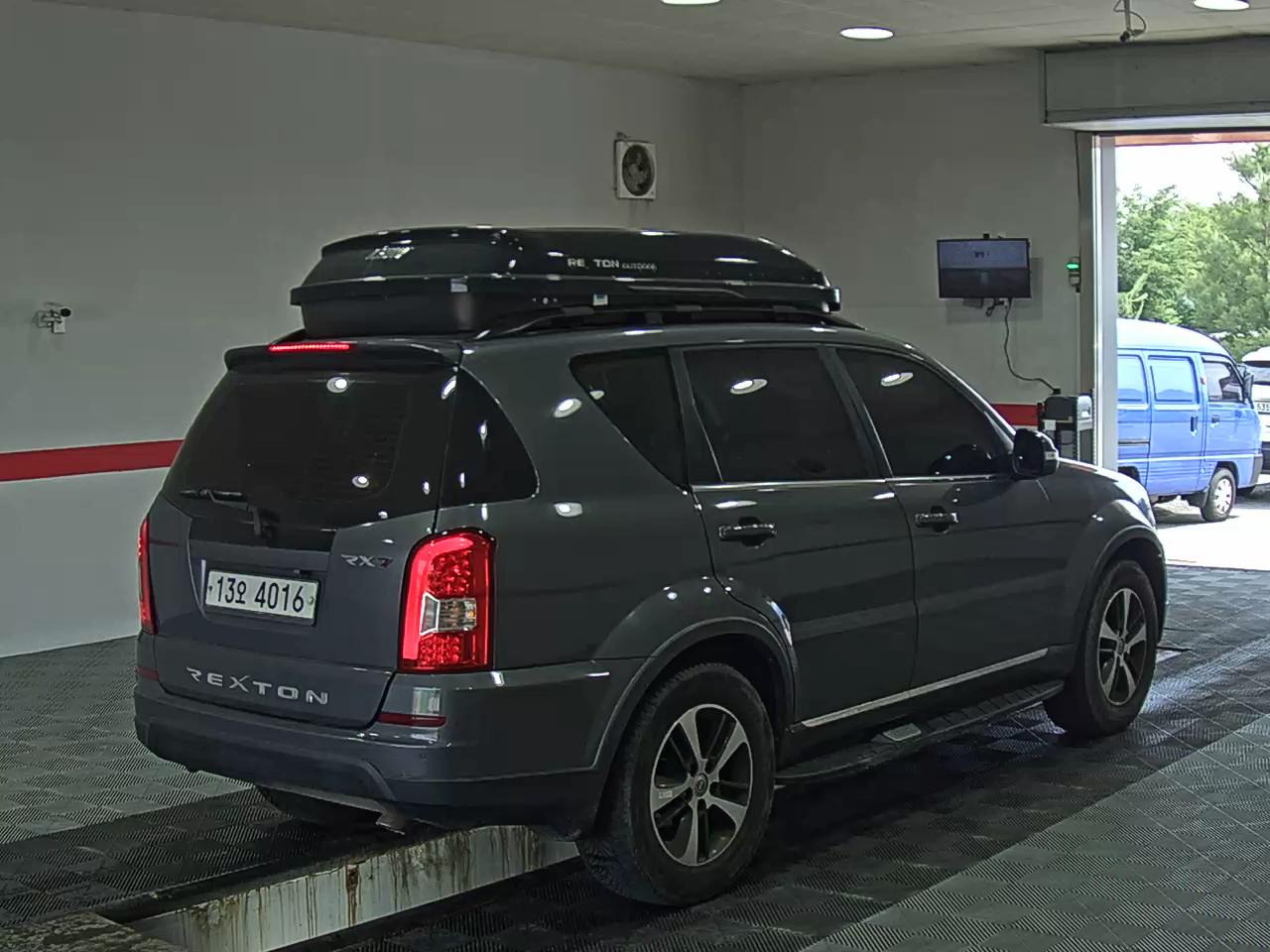 2015 - ssangyong rexton
