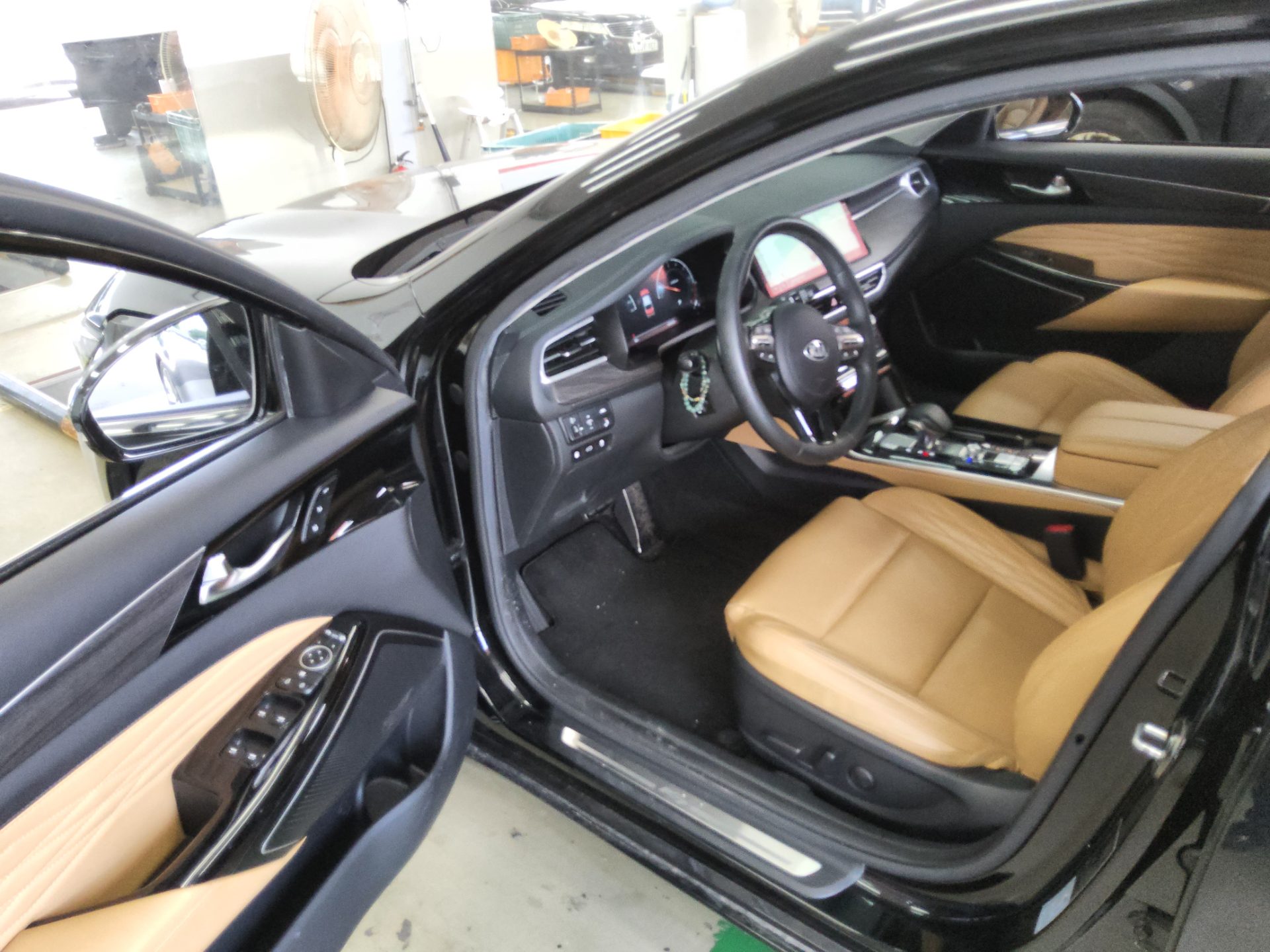 2020 - kia k7
