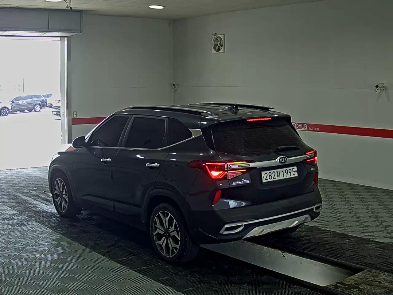2020 - kia seltos
