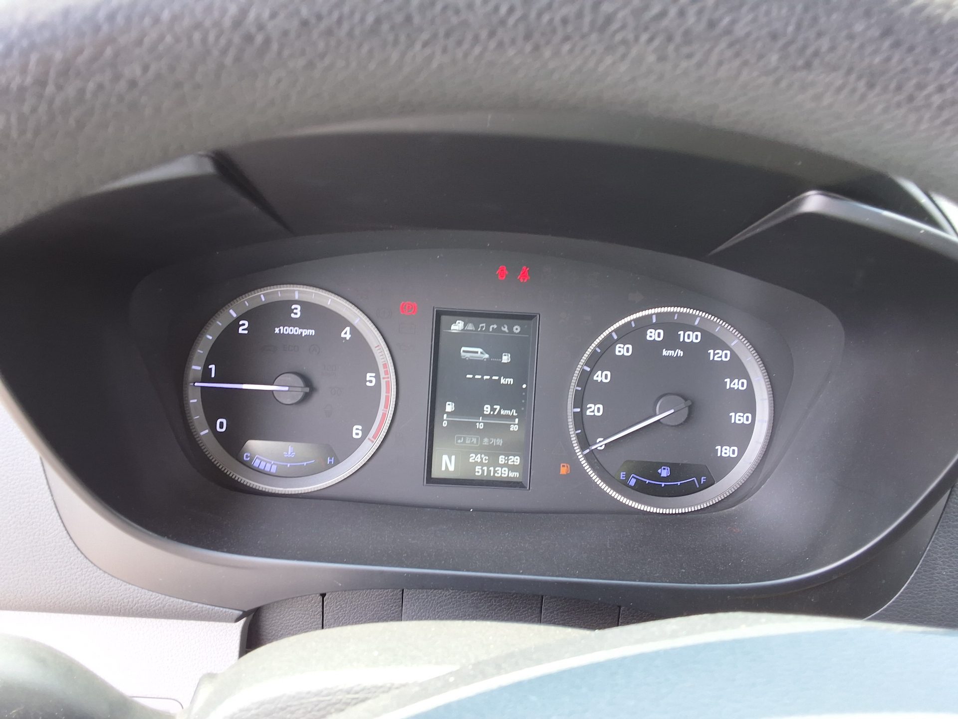 2017 - hyundai solati