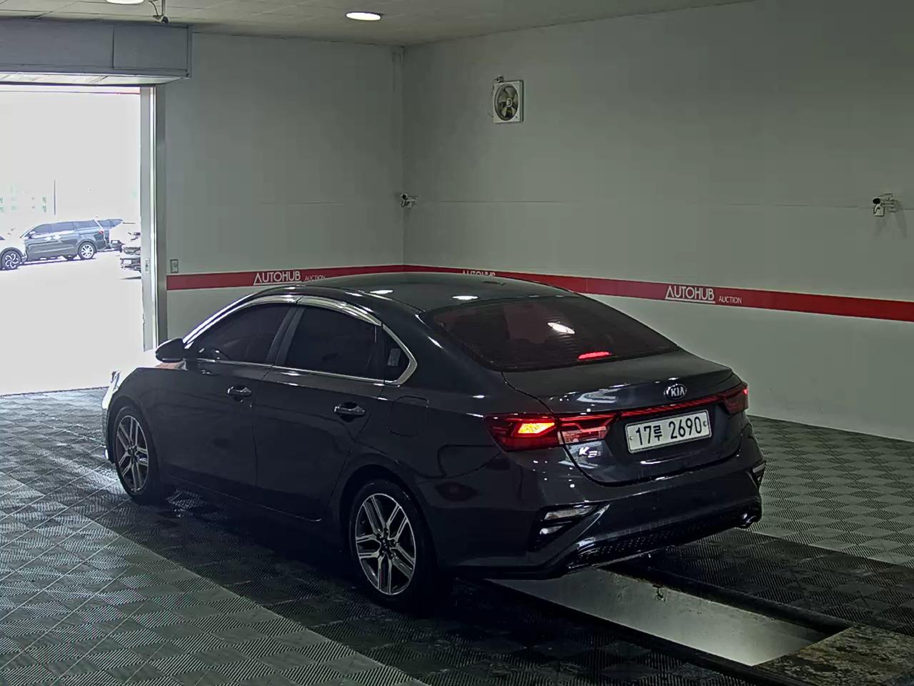 2019 - kia k3