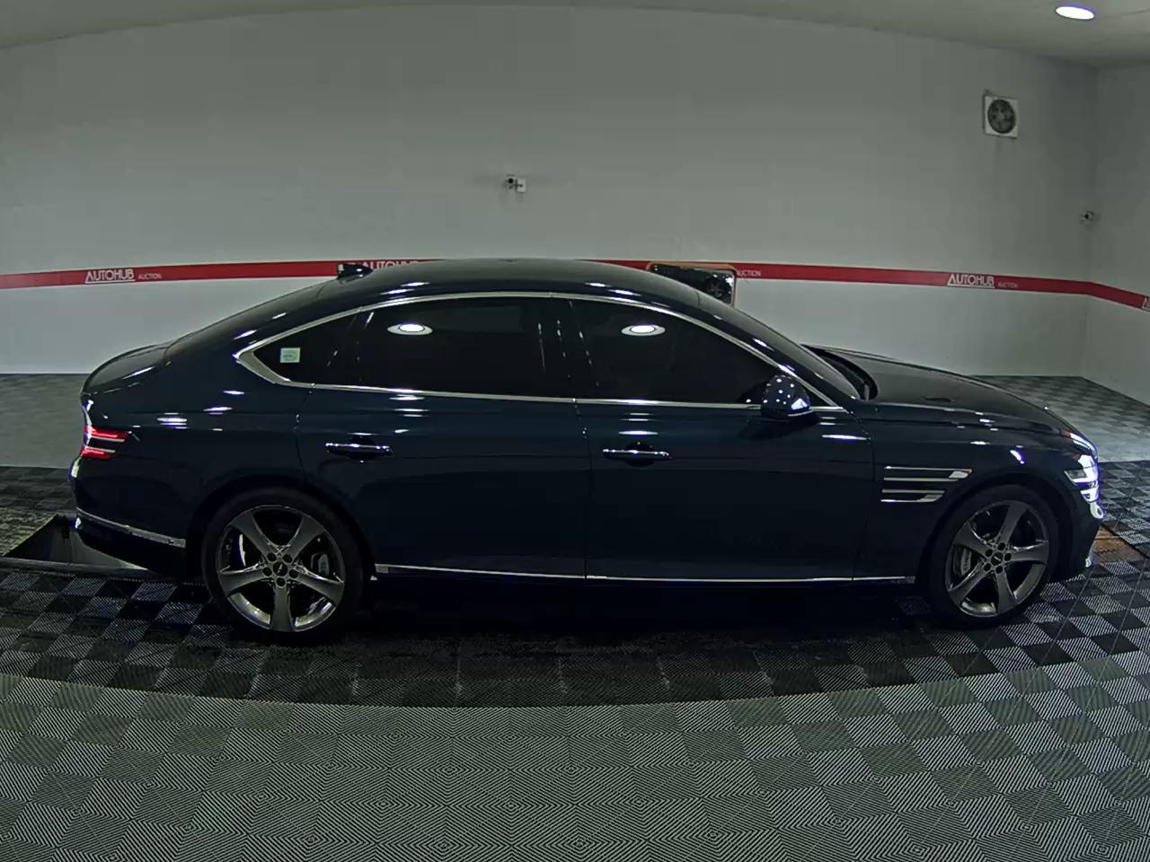 2023 - genesis g80