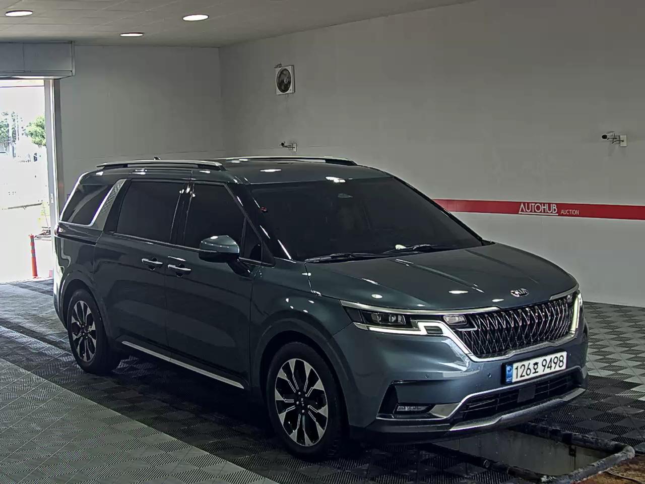 2021 - kia carnival