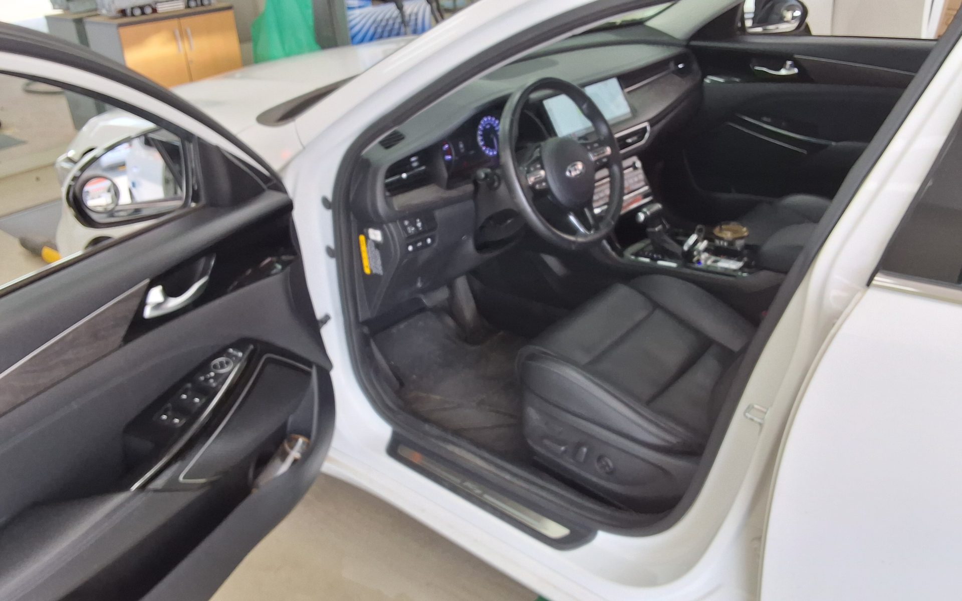 2020 - kia k7