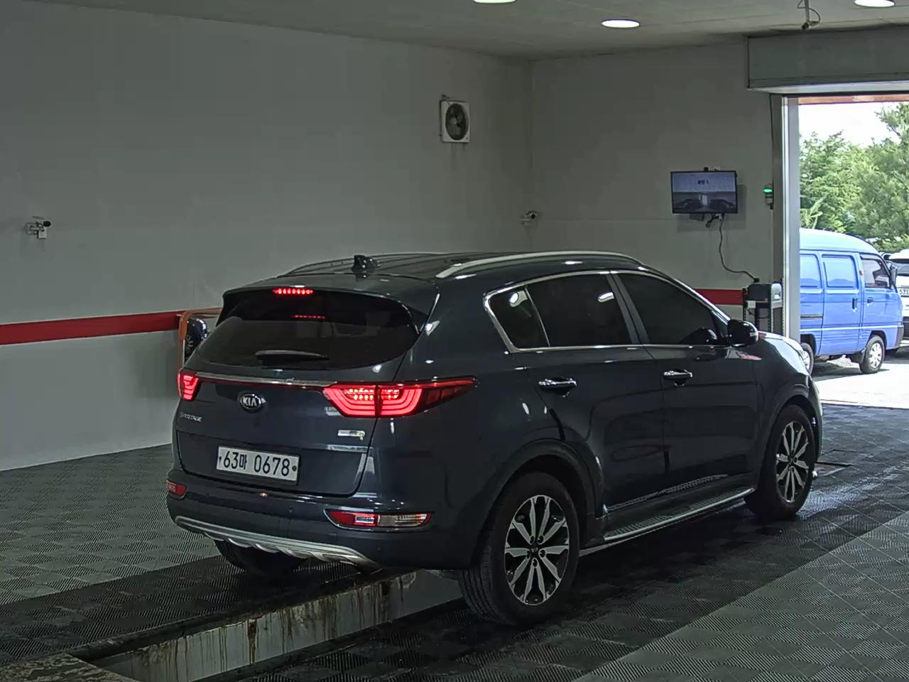 2016 - kia sportage