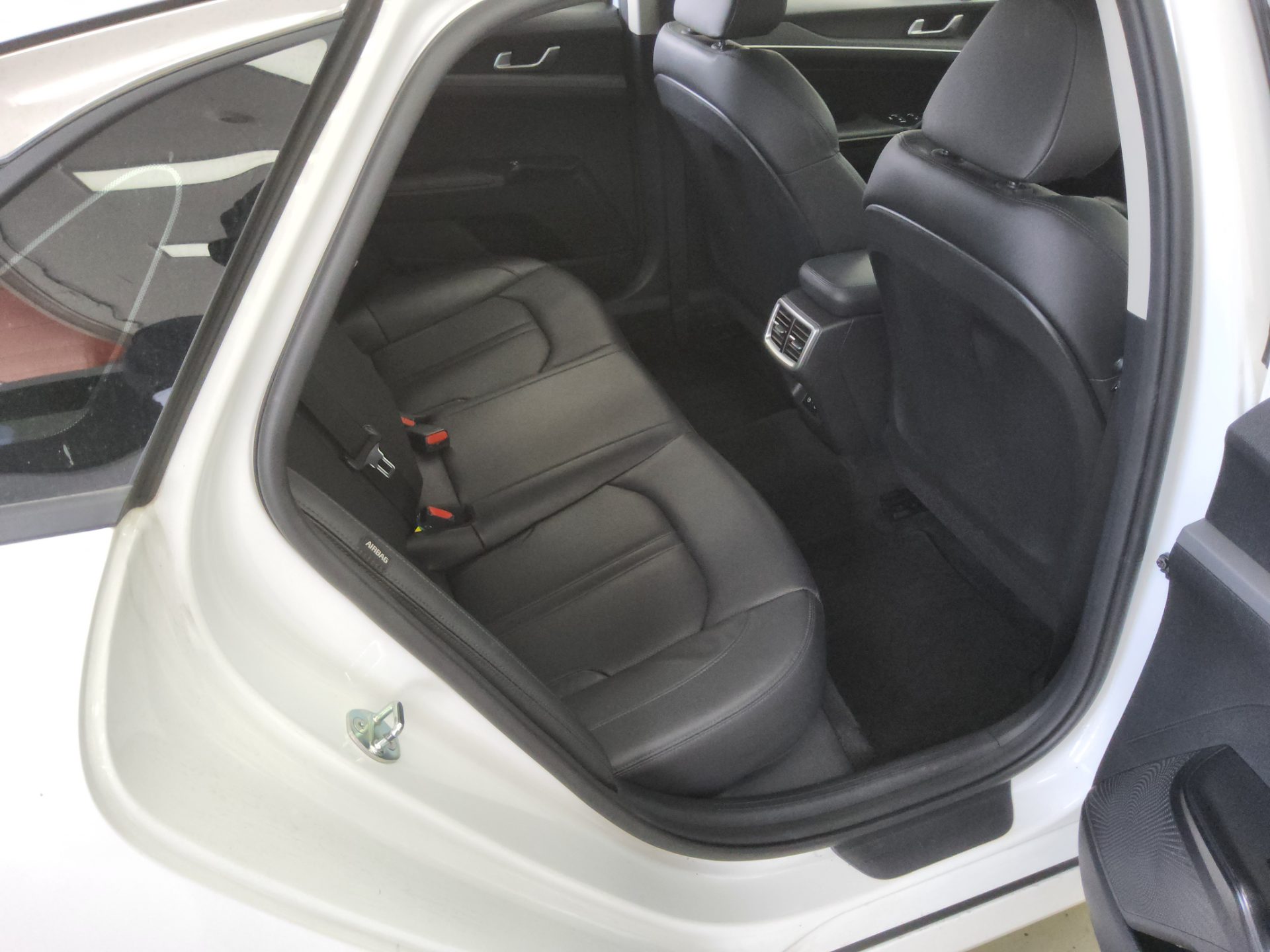 2024 - kia k5