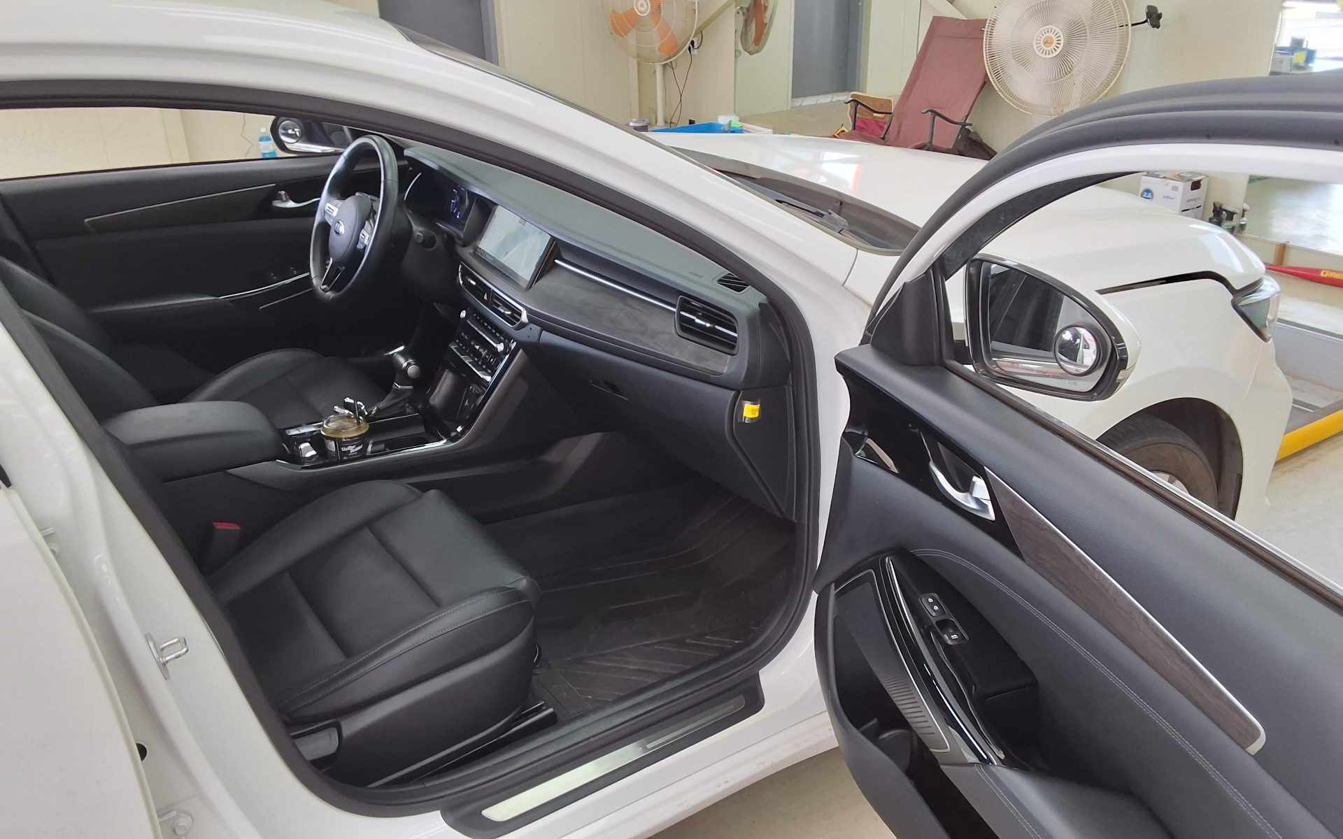 2020 - kia k7