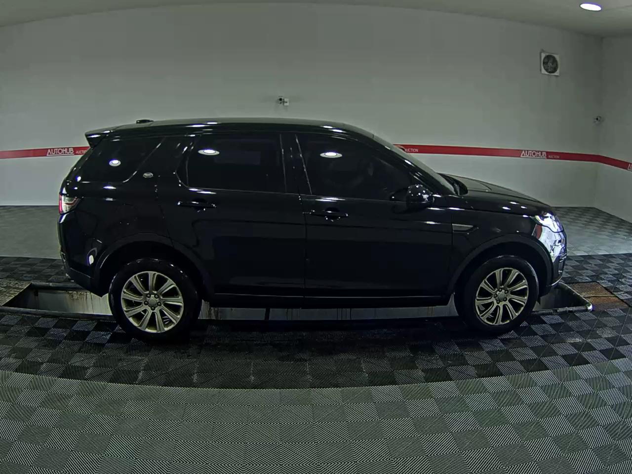 2015 - land rover discovery