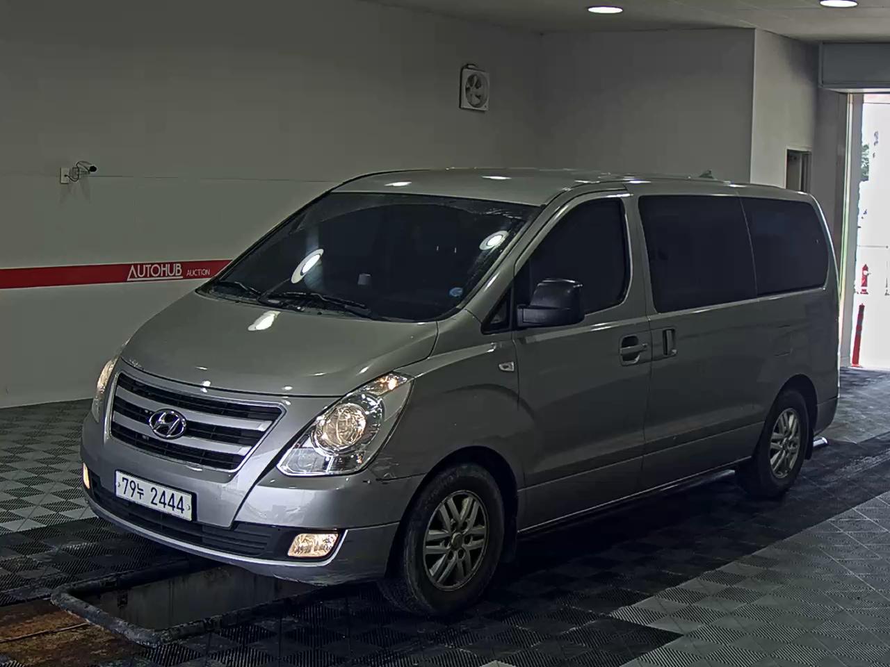 2017 - hyundai grand starex
