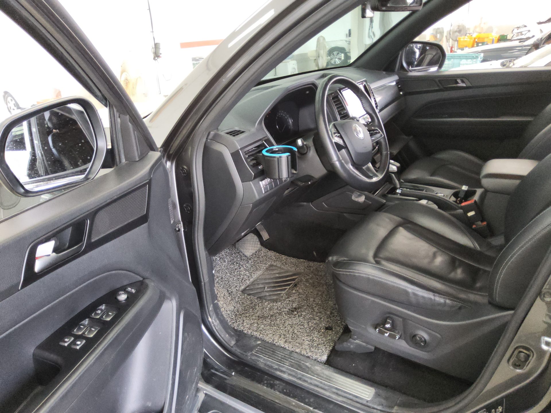 2021 - ssangyong rexton