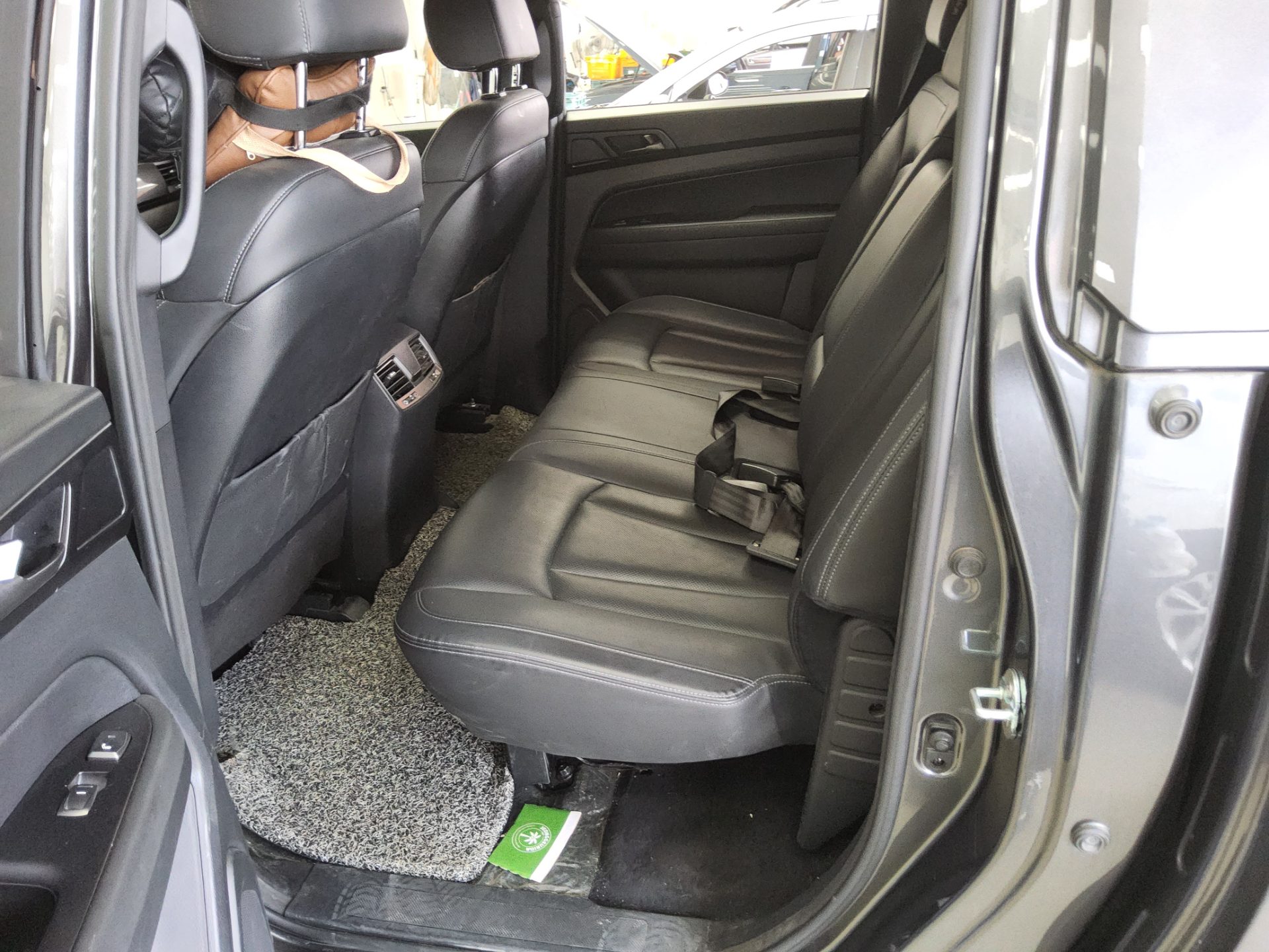 2021 - ssangyong rexton