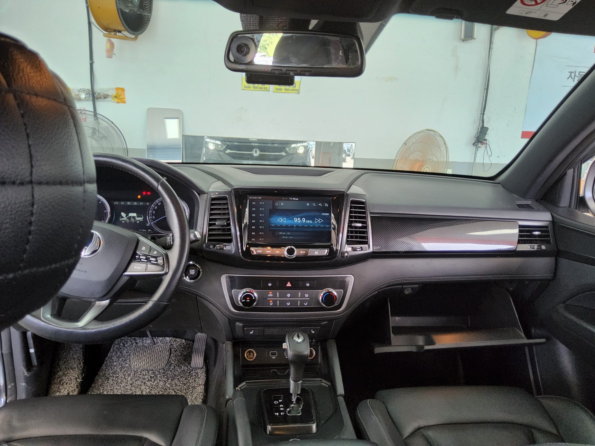 2021 - ssangyong rexton