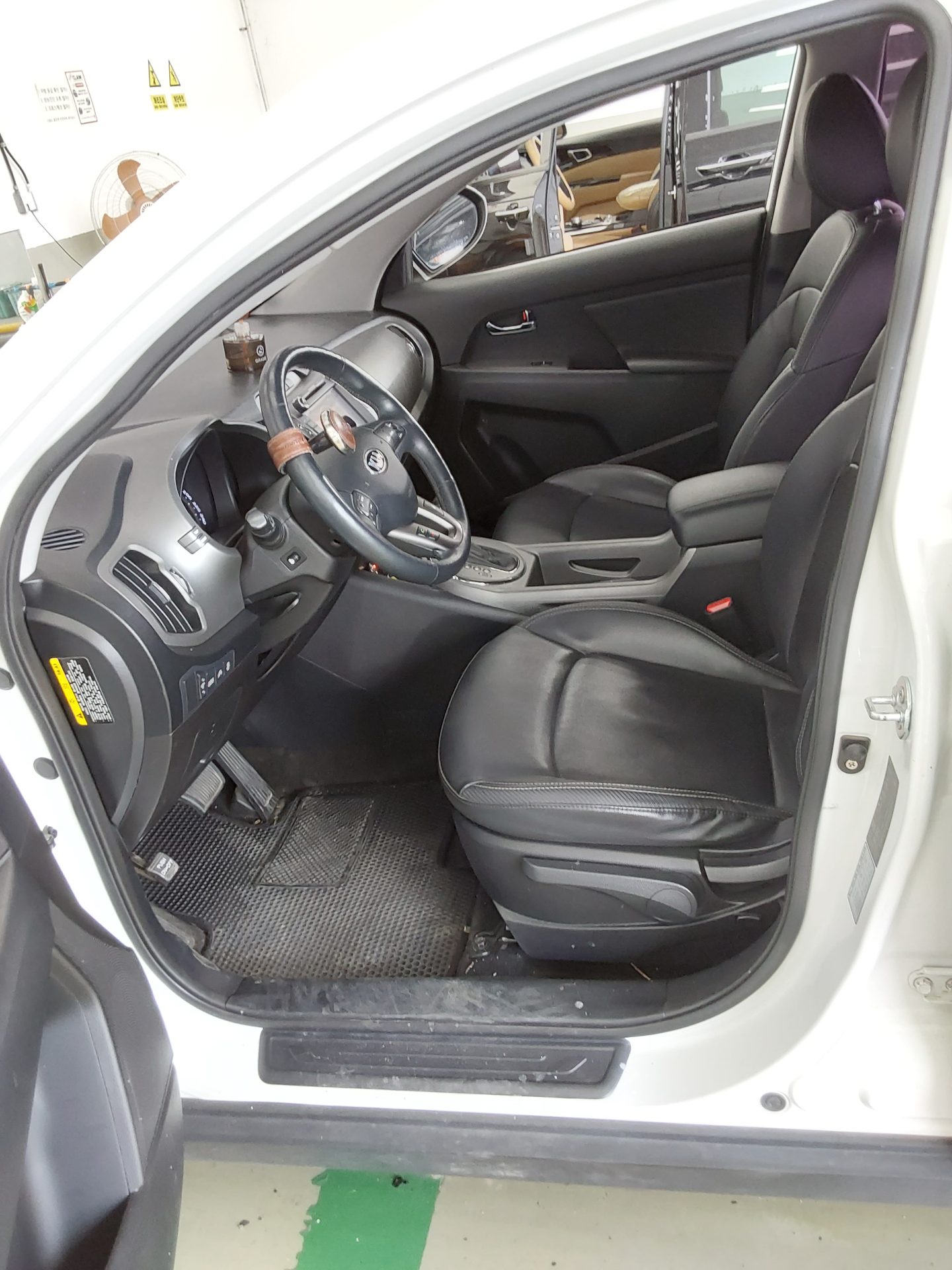 2014 - kia sportage